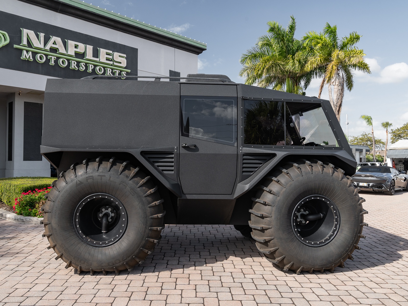 atlas,  sieu xe,  da dia hinh,  my,  ukraine,  atv,  loi nuoc anh 3