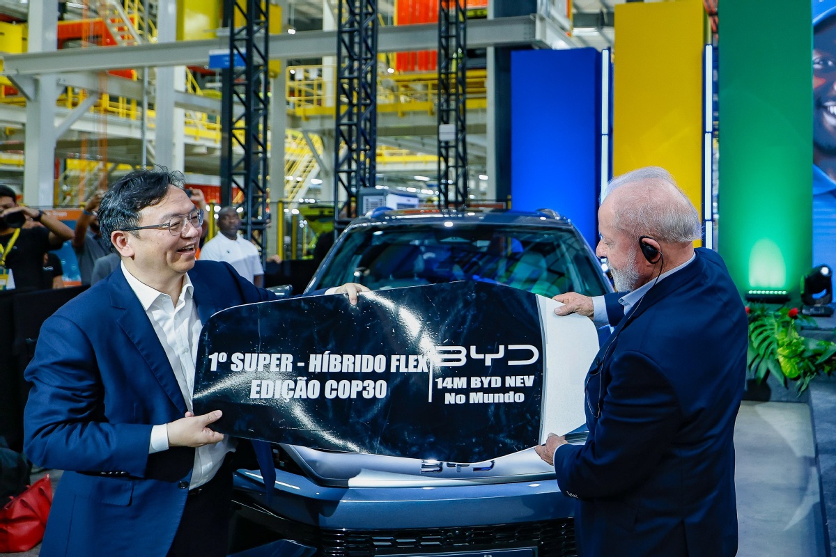 byd,  trung quoc,  brazil,  be boi,  be boi lao dong,  no le,  danh sach den anh 4