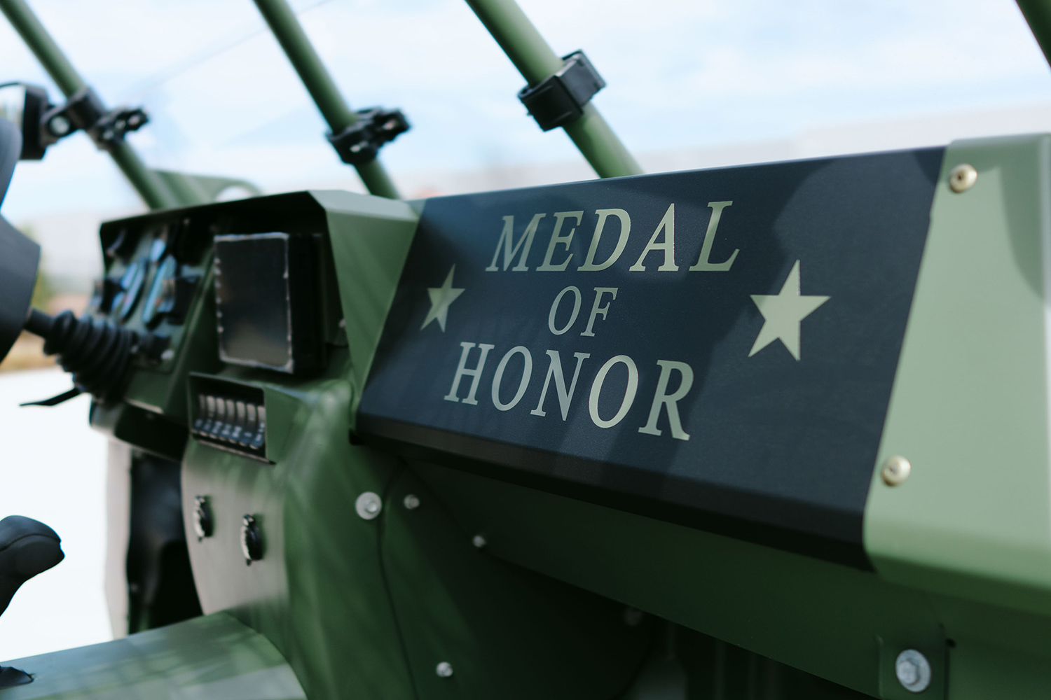 M1301,  my,  bo binh,  quan doi,  hai quan,  khong quan,  luc quan,  gm defense,  dau gia,  quan su,  Barrett-Jackson anh 6