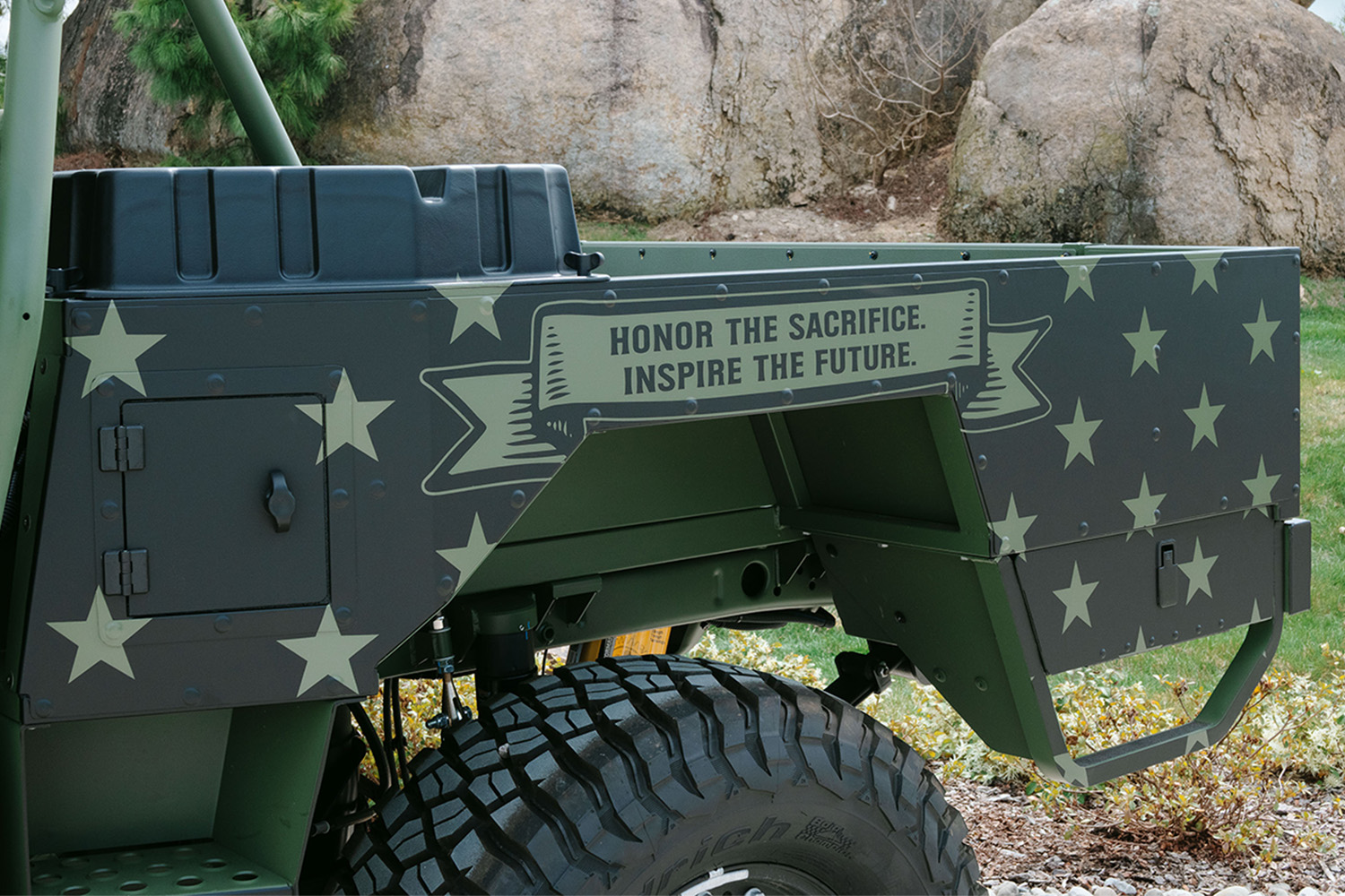 M1301,  my,  bo binh,  quan doi,  hai quan,  khong quan,  luc quan,  gm defense,  dau gia,  quan su,  Barrett-Jackson anh 5