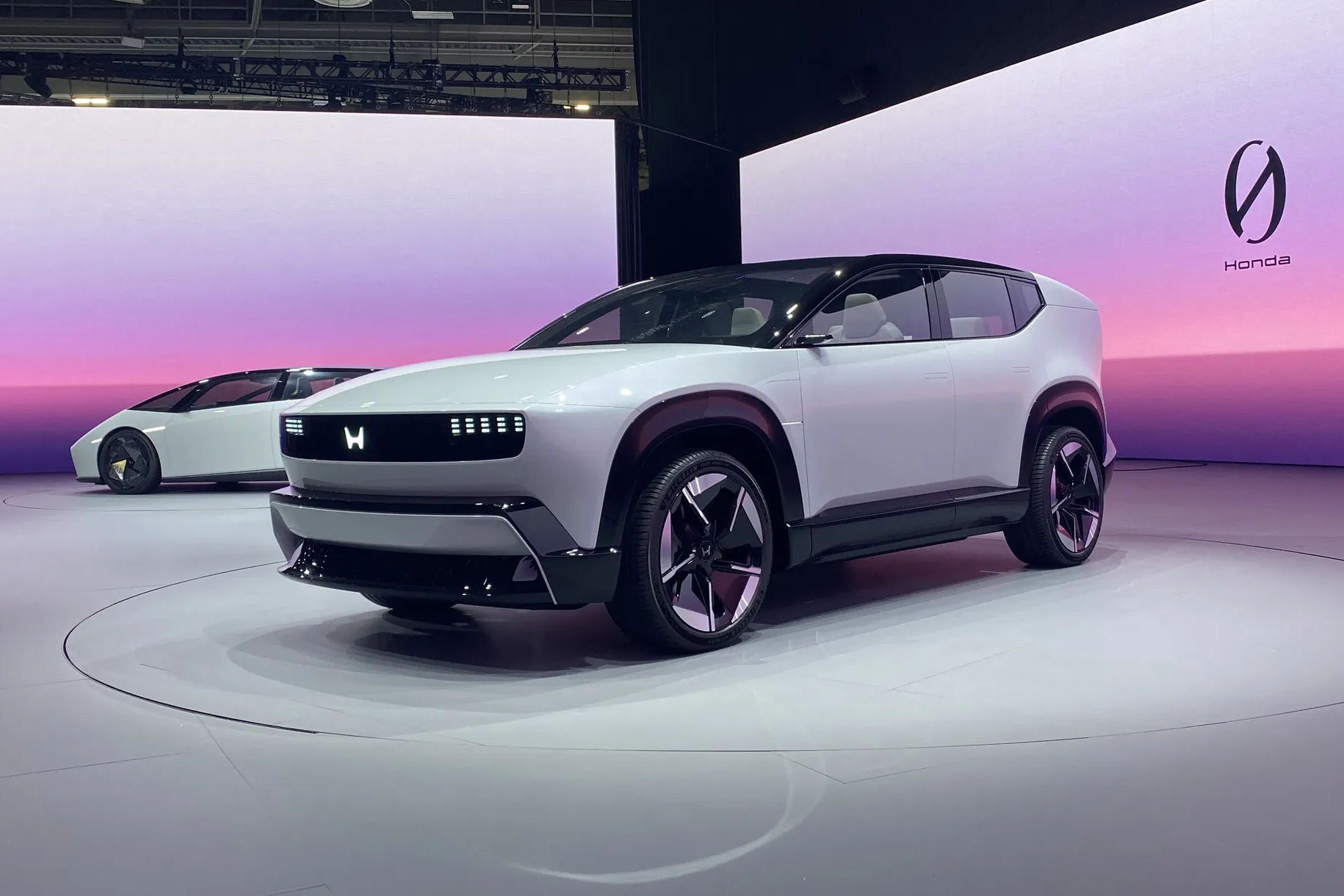 honda,  xe dien,  cr-v,  0 series,  toyota,  suzuki,  nissan anh 1