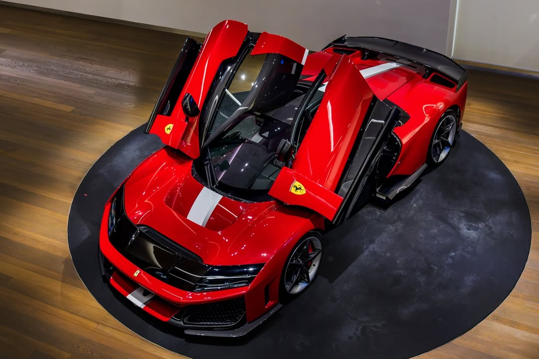 ferrari f80,  ferrari,  f80,  lam chi dinh,  jimmy lin,  sieu xe,  hypercar,  mclaren,  mclaren w1,  dai loan anh 16