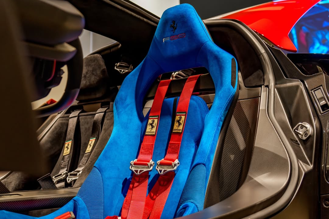 ferrari f80,  ferrari,  f80,  lam chi dinh,  jimmy lin,  sieu xe,  hypercar,  mclaren,  mclaren w1,  dai loan anh 10