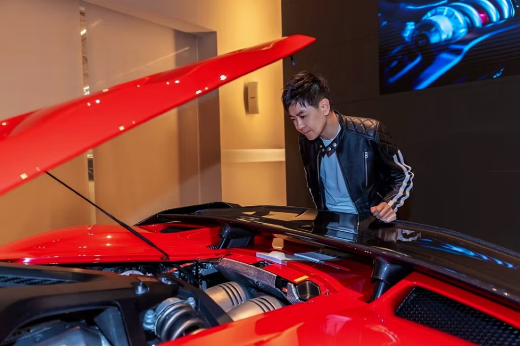 ferrari f80,  ferrari,  f80,  lam chi dinh,  jimmy lin,  sieu xe,  hypercar,  mclaren,  mclaren w1,  dai loan anh 3