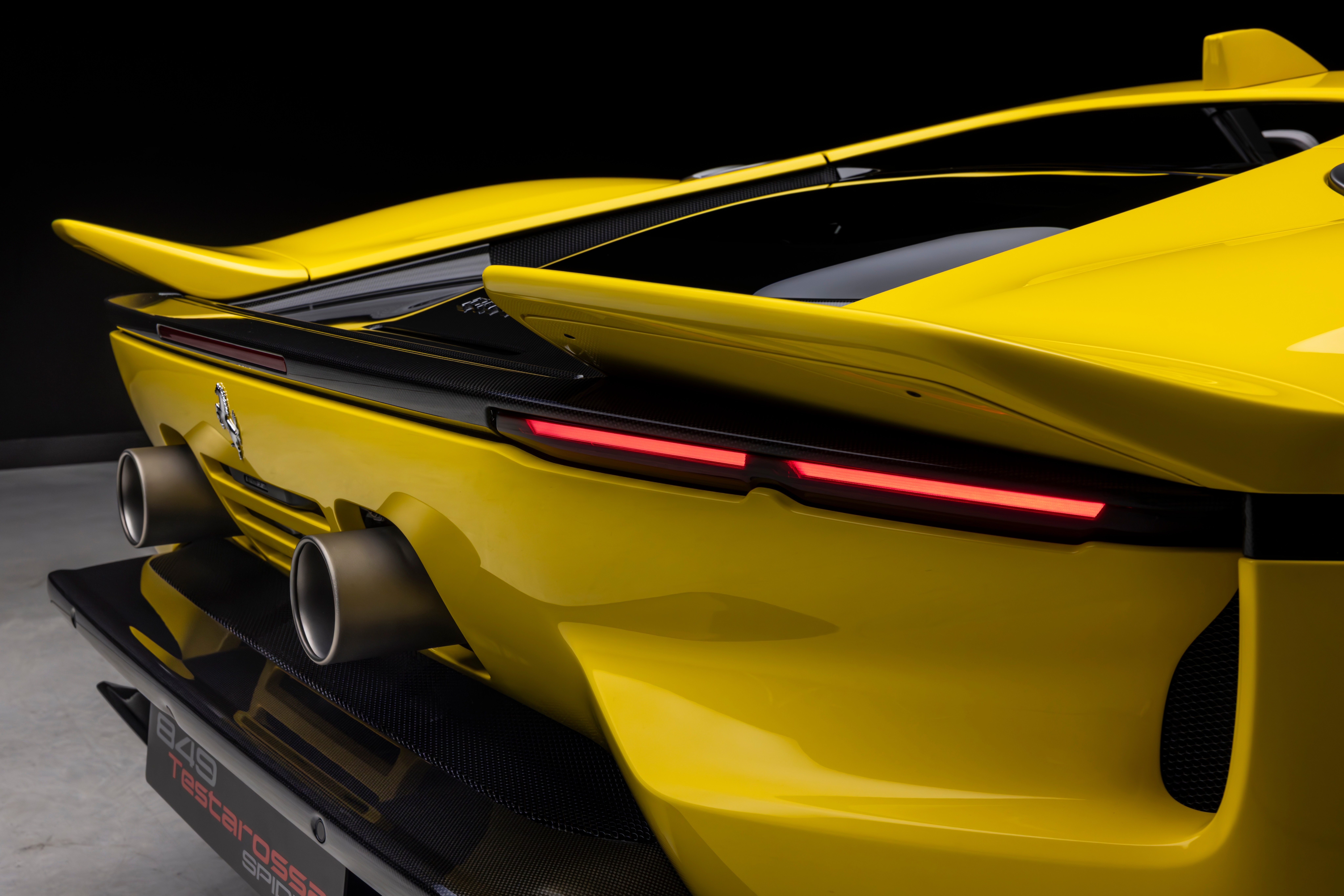 Ferrari 849 Testarossa Spider,  Ferrari,  849 Testarossa Spider,  Ferrari 849,  Testarossa Spider,  sieu xe,  Testarossa,  mui tran anh 7