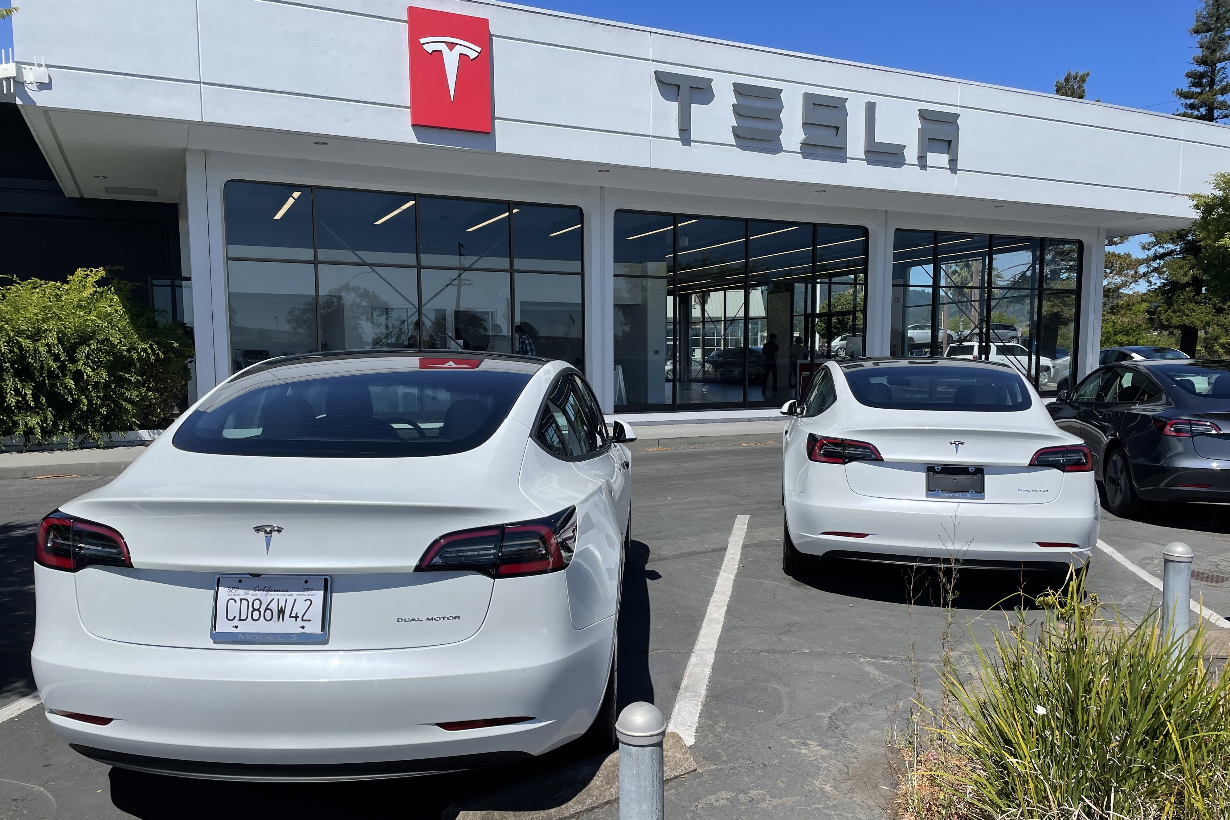 tesla,  california,  ev,  xe dien,  doanh so,  my anh 1