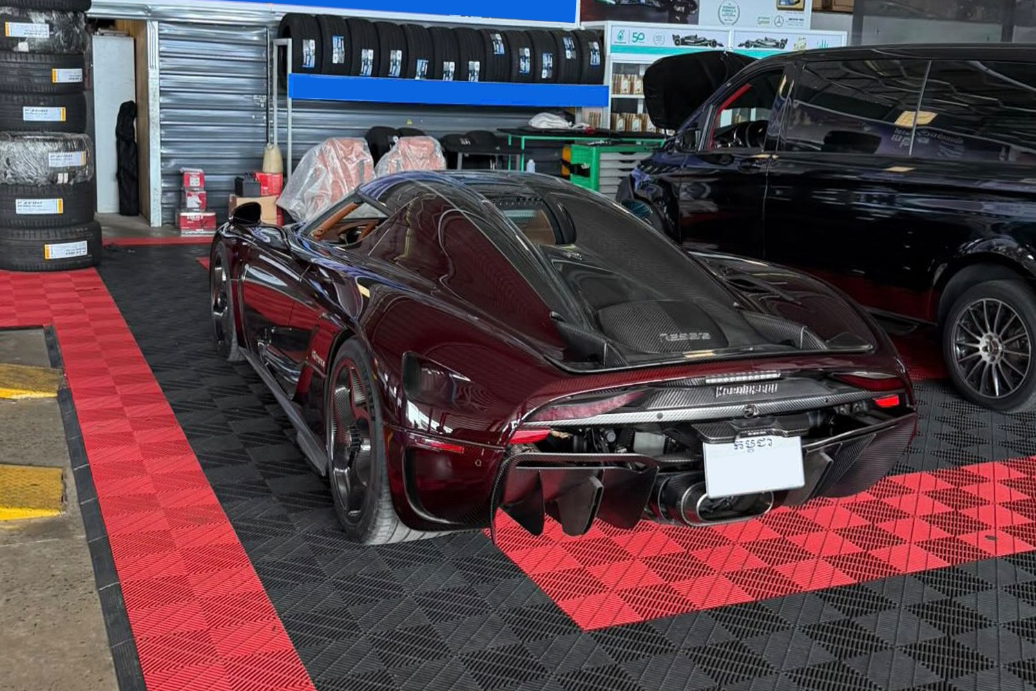 Sieu xe Koenigsegg Regera cua dai gia Viet tai xuat tai Campuchia? hinh anh