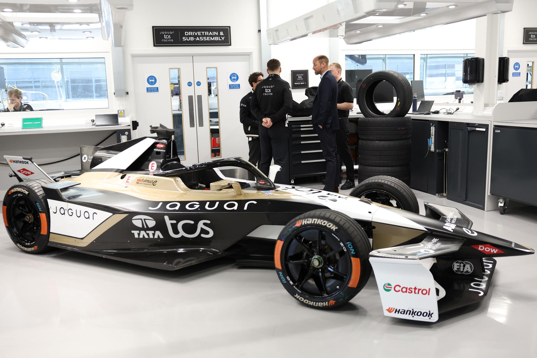 Formula E,  Than vuong William,  Jaguar,  Jaguar TCS Racing,  xe dien,  type 00,  jaguar type 00 anh 6