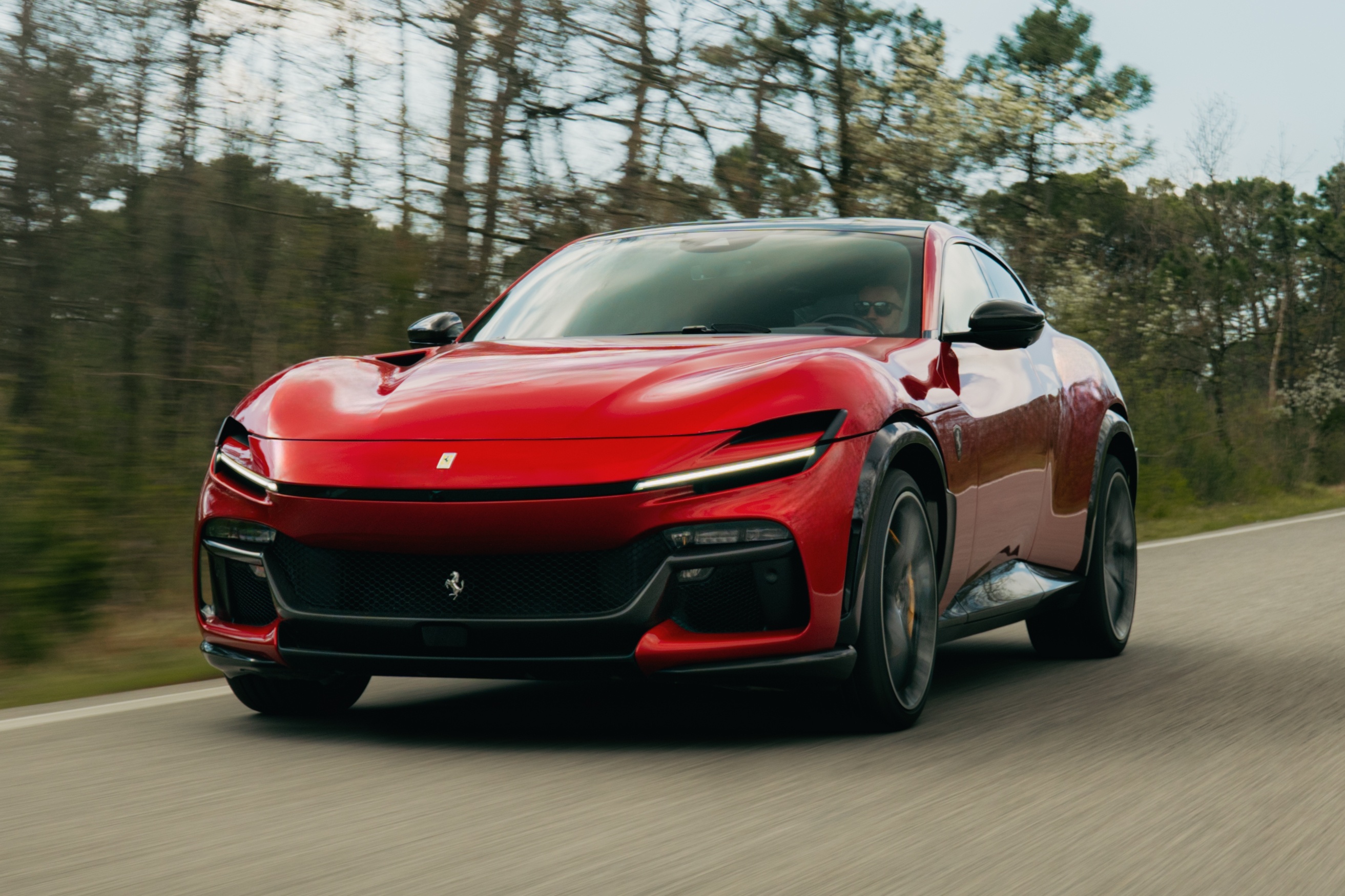 Sieu xe Ferrari Purosangue nhan duoc goi nang cap moi hinh anh