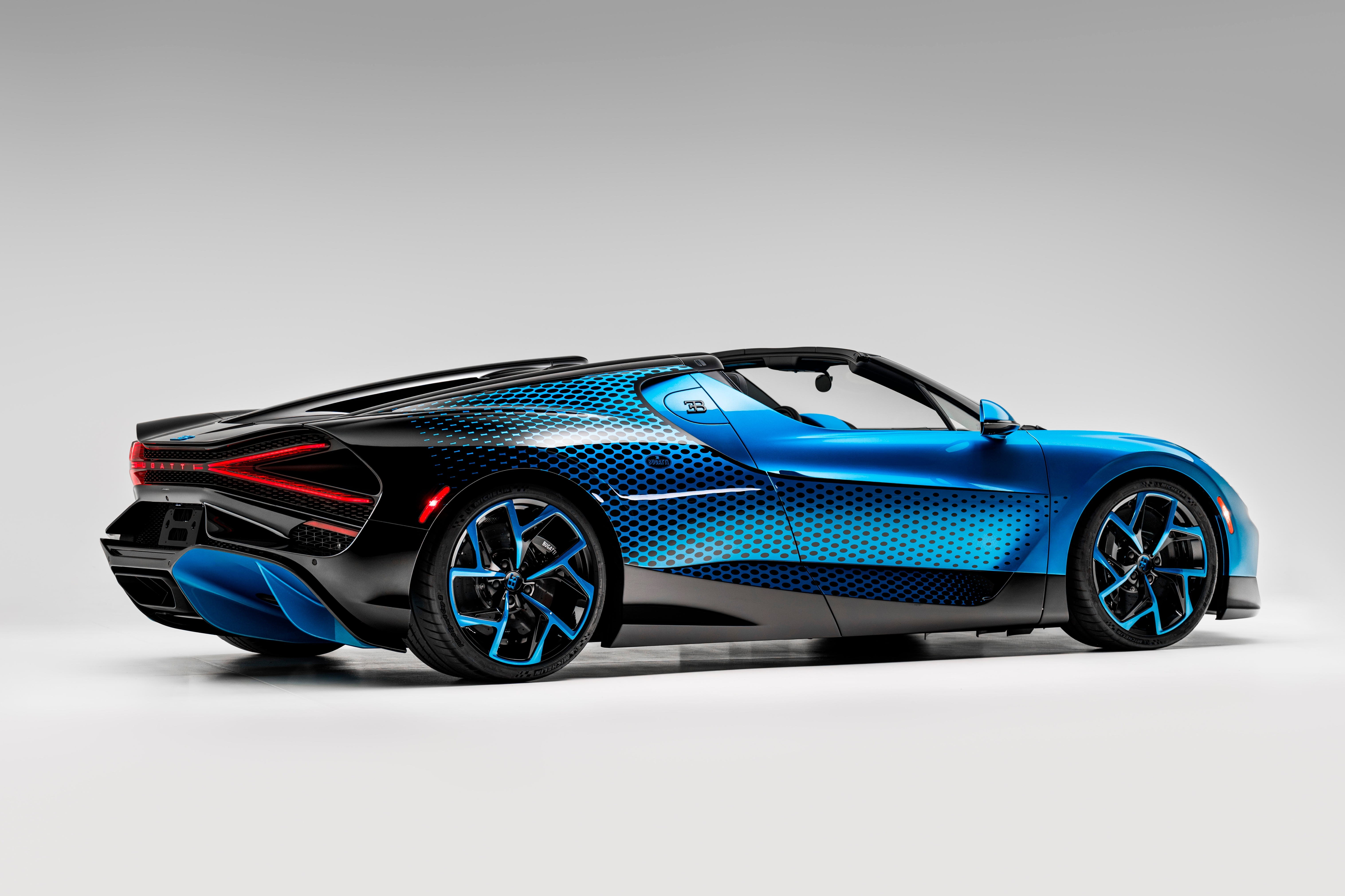 bugatti,  w16,  mistral,  bugatti w16 mistral,  sieu xe,  hypercar,  my,  nevada,  fly bug anh 11