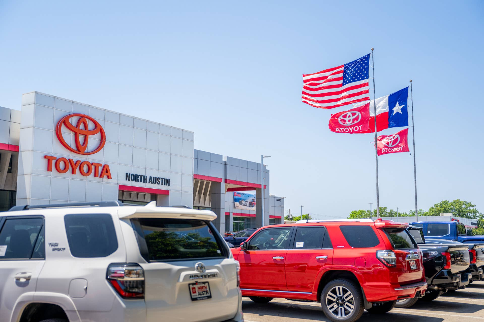 Toyota giam loi nhuan quy thu tu lien tiep hinh anh