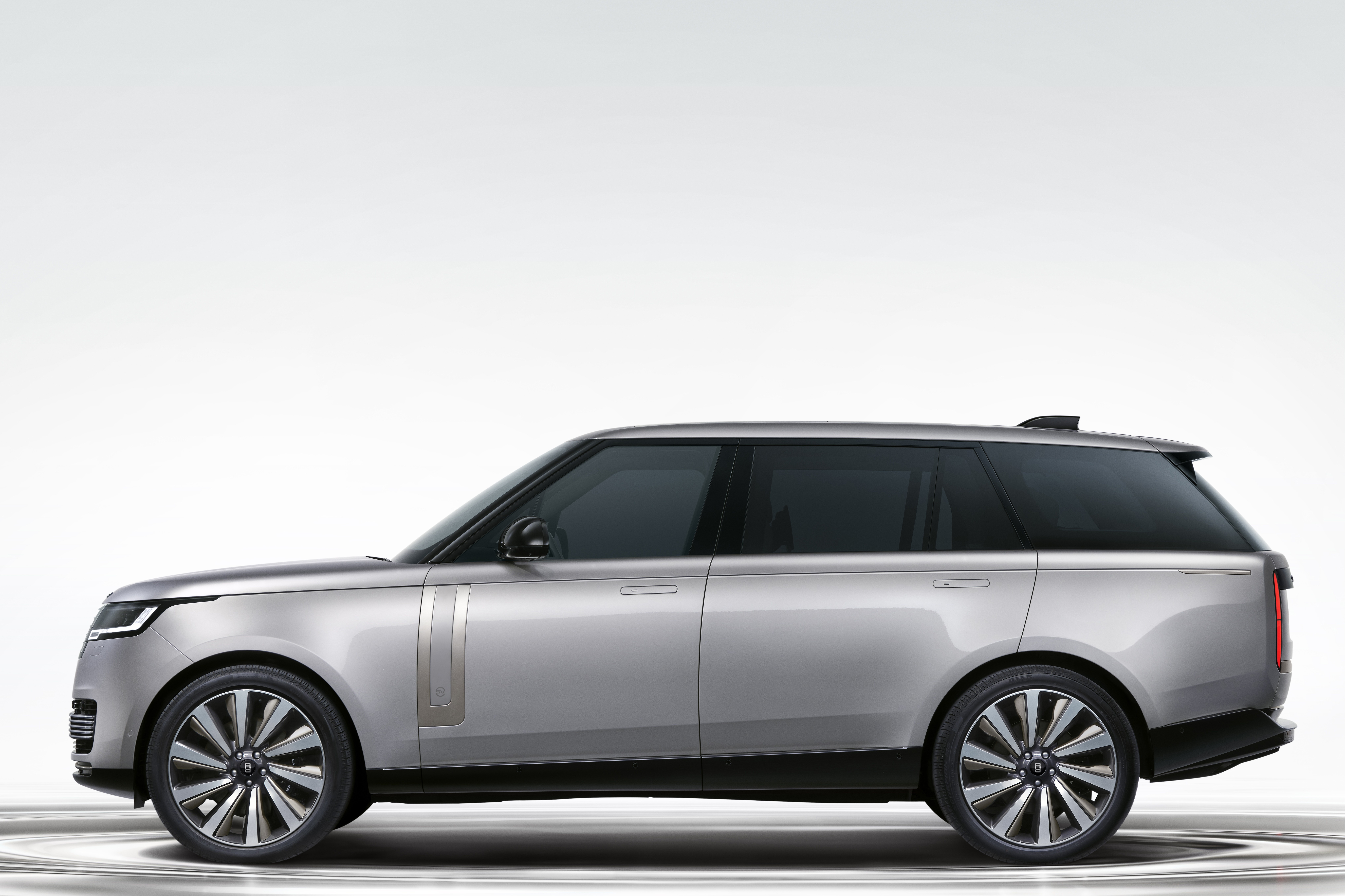 range rover,  sv,  range rover sv,  range rover sv ultra,  sv ultra,  land rover,  suv,  anh quoc,  ev,  thuan dien anh 18