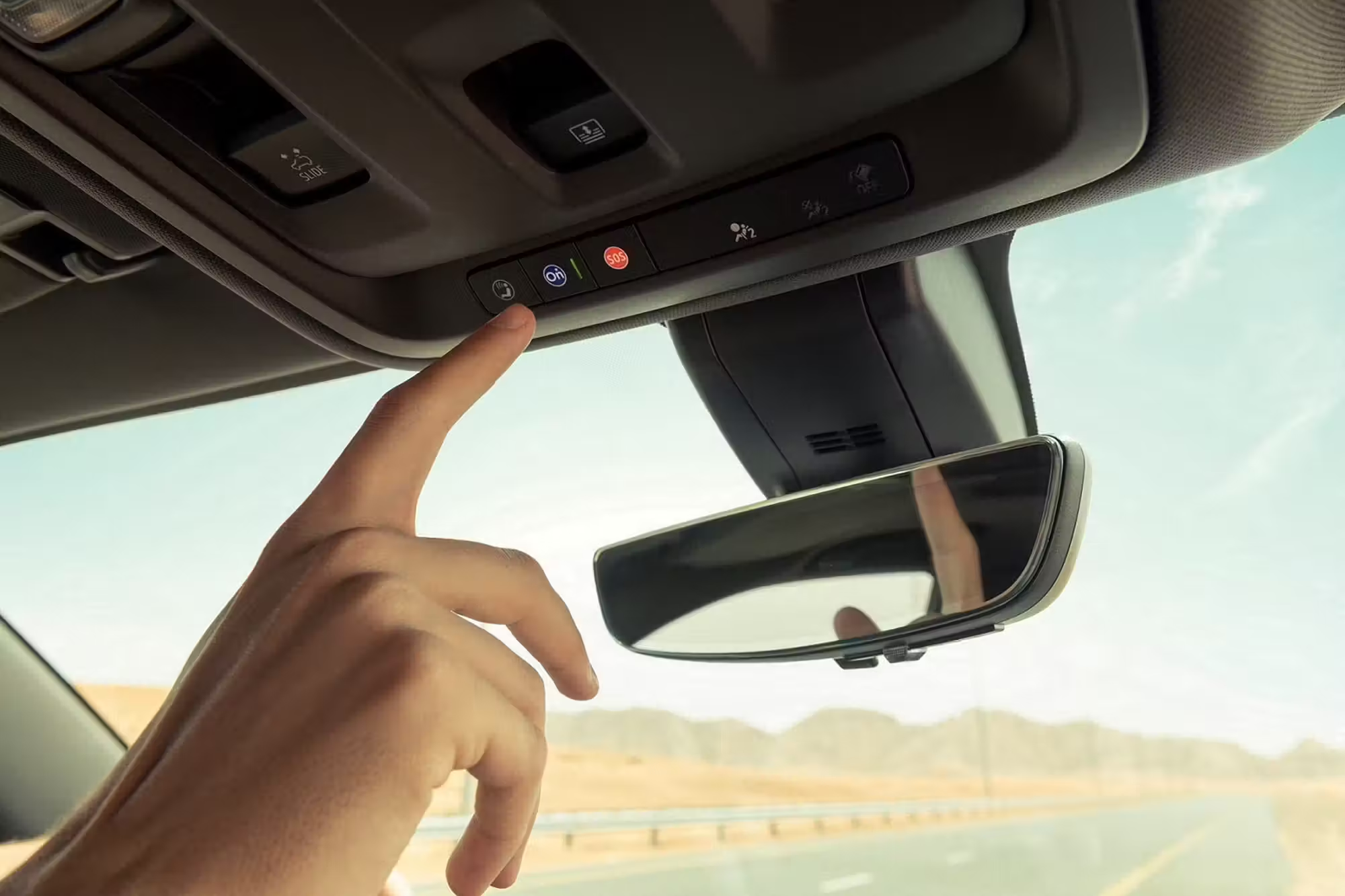 GM,  general motors,  my,  california,  bao hiem,  onstar,  du lieu ca nhan anh 1