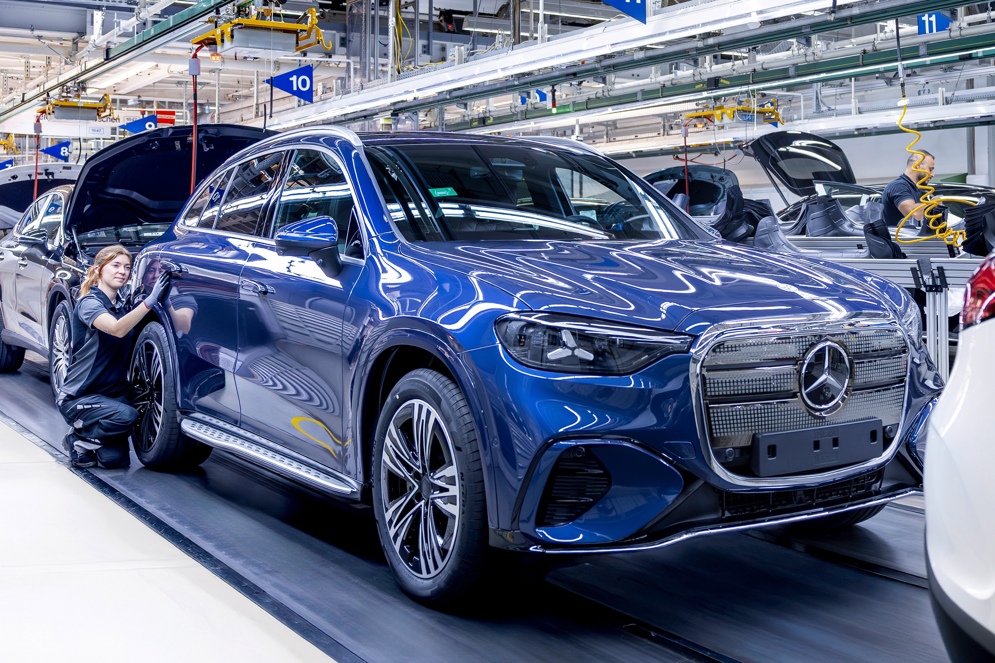 mercedes-benz glc eq,  mercedes-benz,  mercedes,  glc eq,  glc eq,  glc,  eq,  xe dien,  bremen,  ev,  duc anh 3