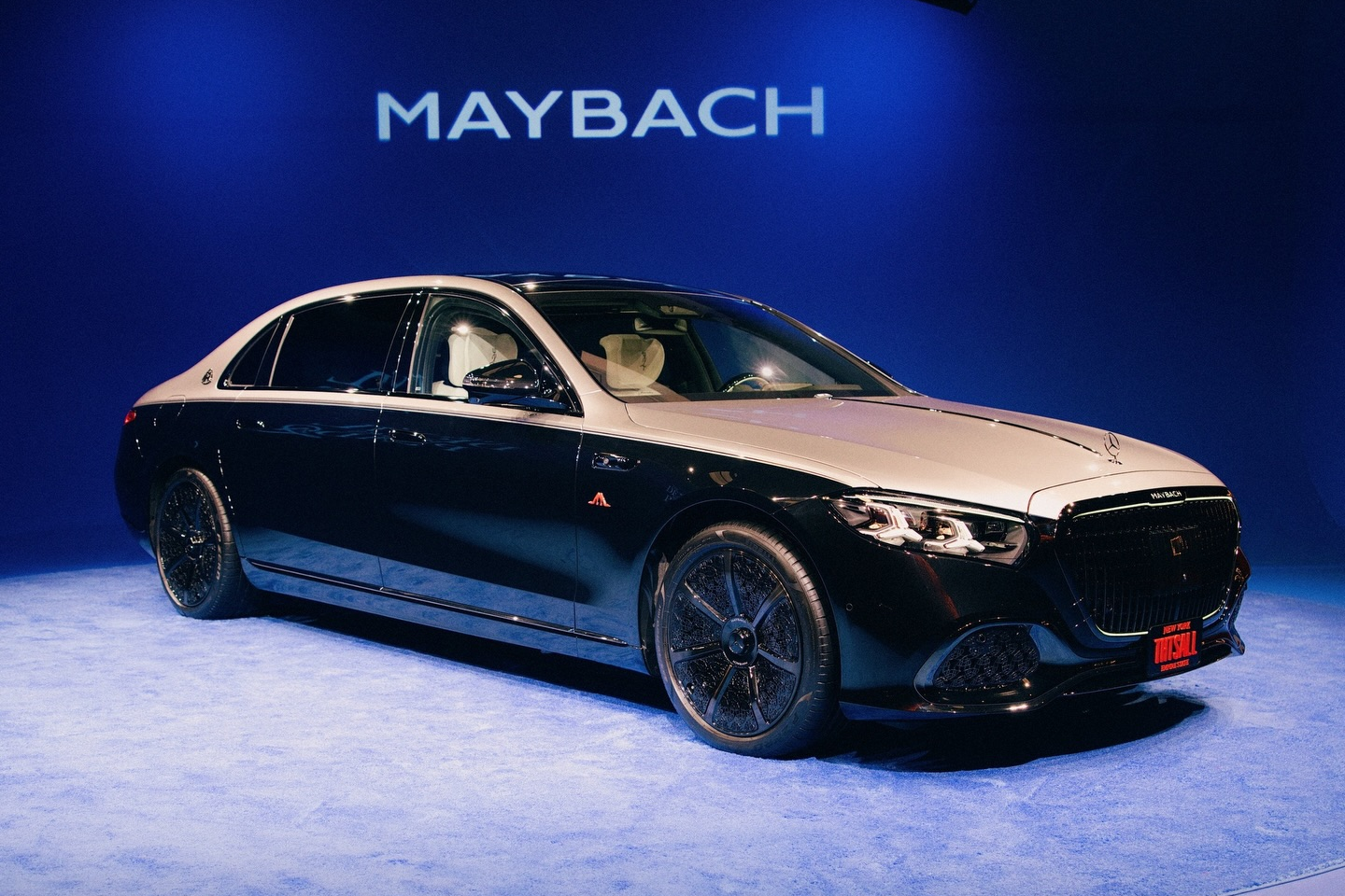 mercedes,  mercedes-benz,  mercedes-maybach,  s 580,  the devil wears prada,  sedan,  duc,  sieu sang,  bo phim anh 13