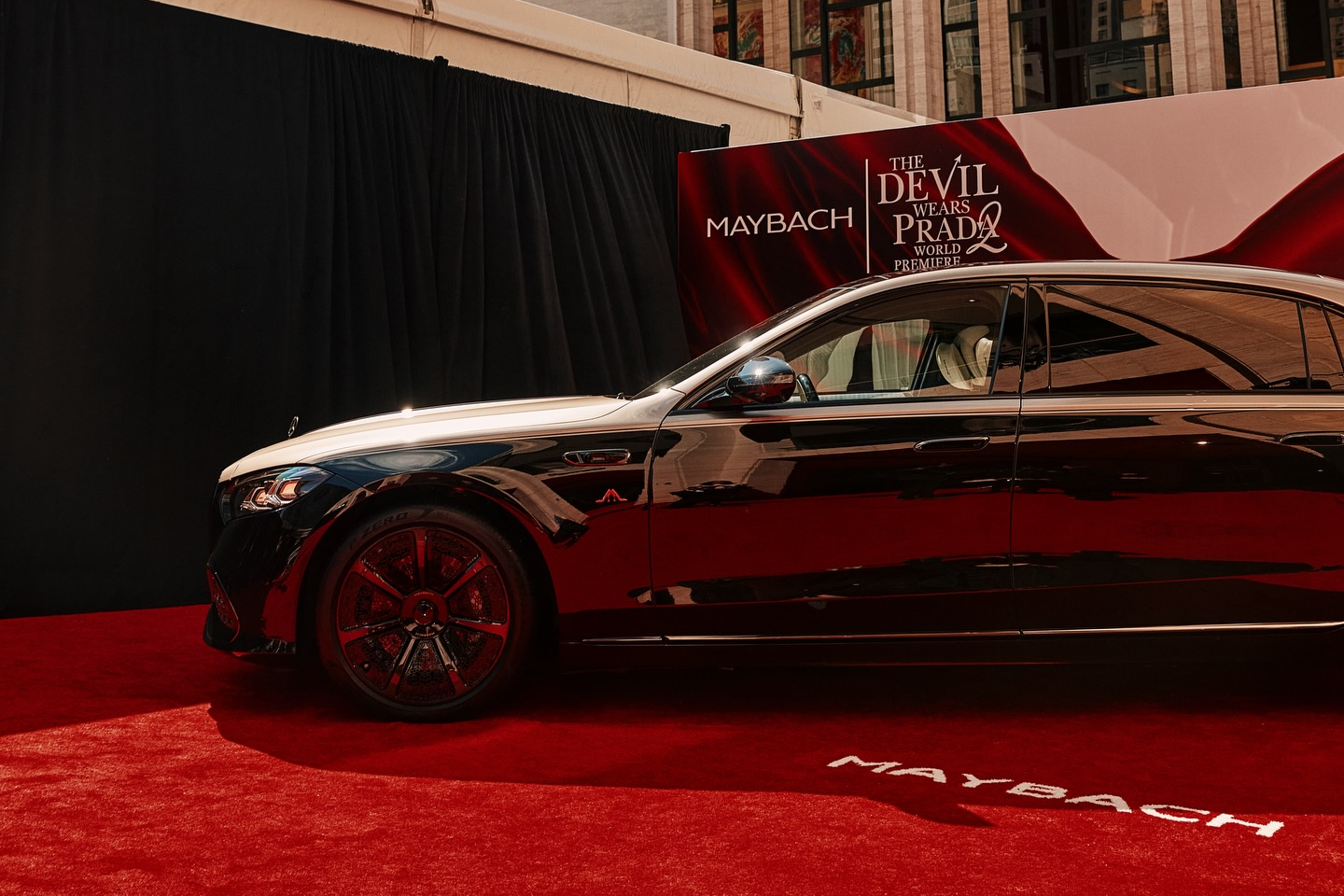 mercedes,  mercedes-benz,  mercedes-maybach,  s 580,  the devil wears prada,  sedan,  duc,  sieu sang,  bo phim anh 5
