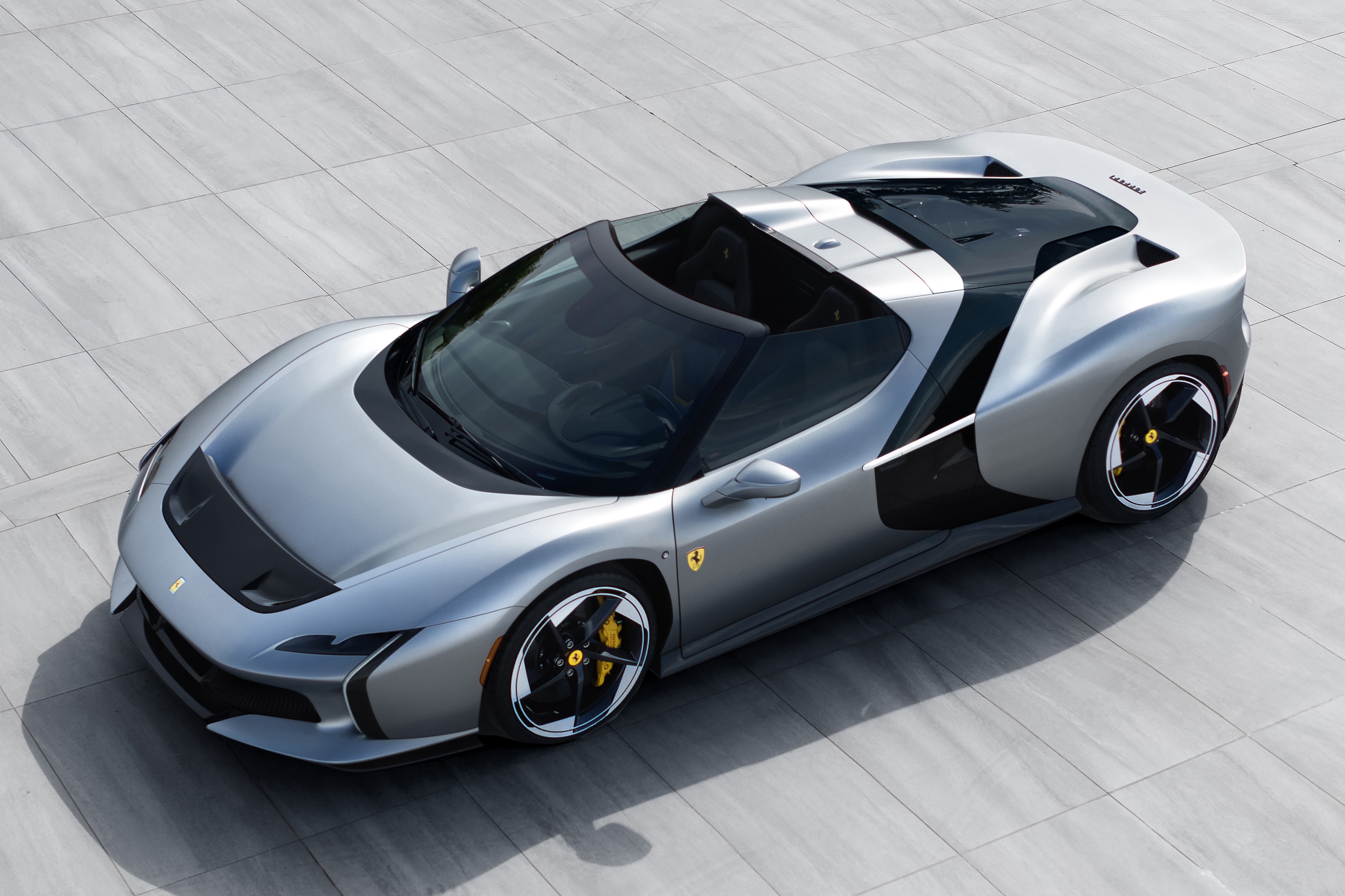 Sieu xe Ferrari HC25 doc nhat the gioi hinh anh