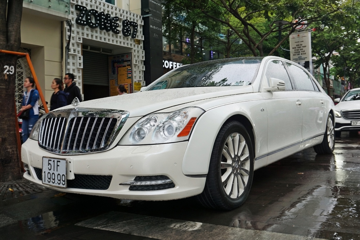 Chiec Maybach 62 S cua ba Truong My Lan duoc ban voi gia 16,7 ty dong hinh anh
