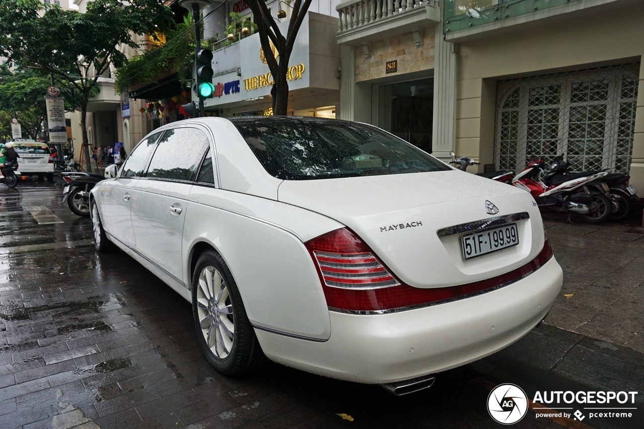 maybach,  maybach 62,  maybach 62 s,  truong my lan,  dau gia anh 9