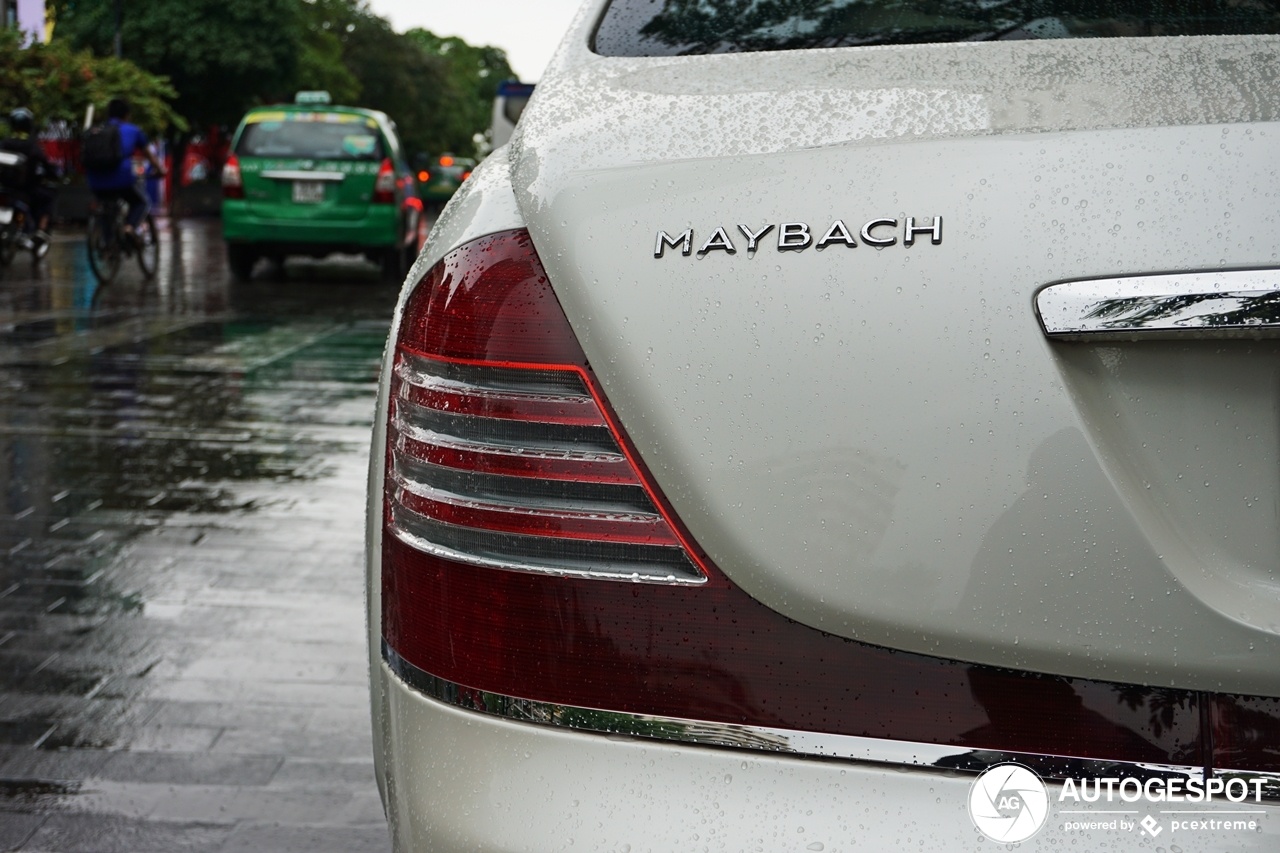 maybach,  maybach 62,  maybach 62 s,  truong my lan,  dau gia anh 7