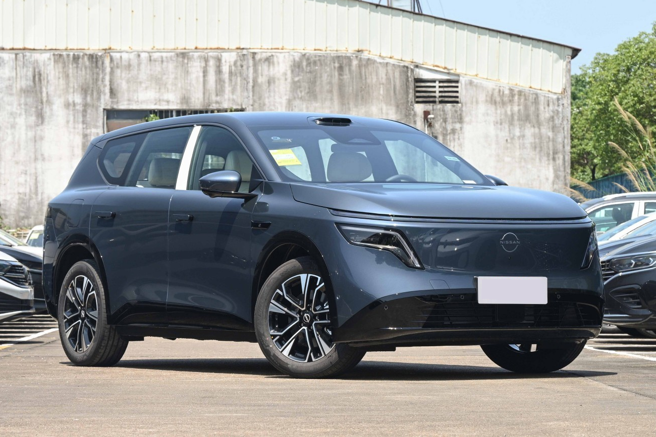 nissan,  n6,  n7,  nx8,  ev,  bev,  hybrid,  phev,  trung quoc,  dongfeng anh 4