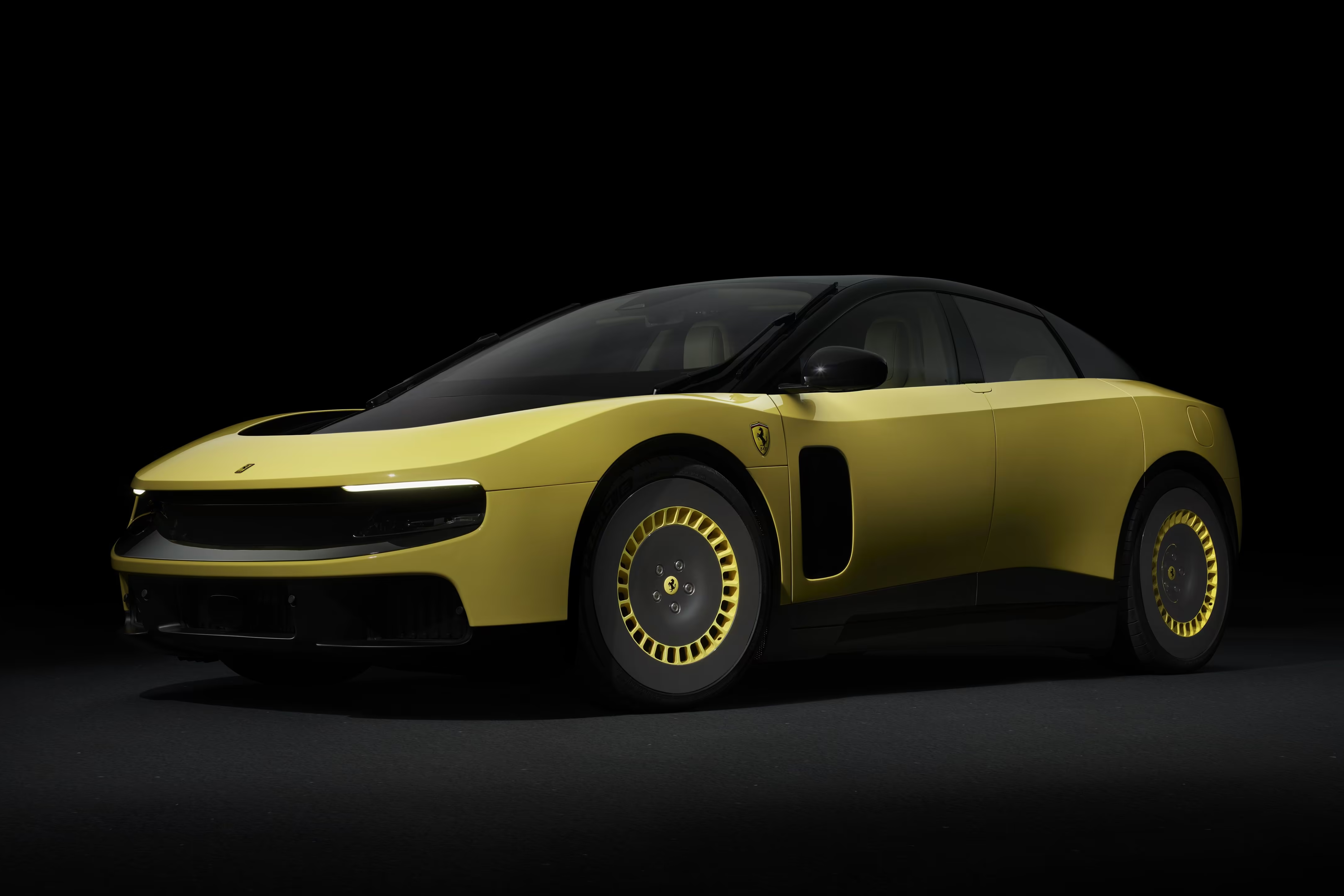 ferrari luce,  ferrari,  luce,  sieu xe,  xe dien,  thuan dien,  sieu xe dien anh 3