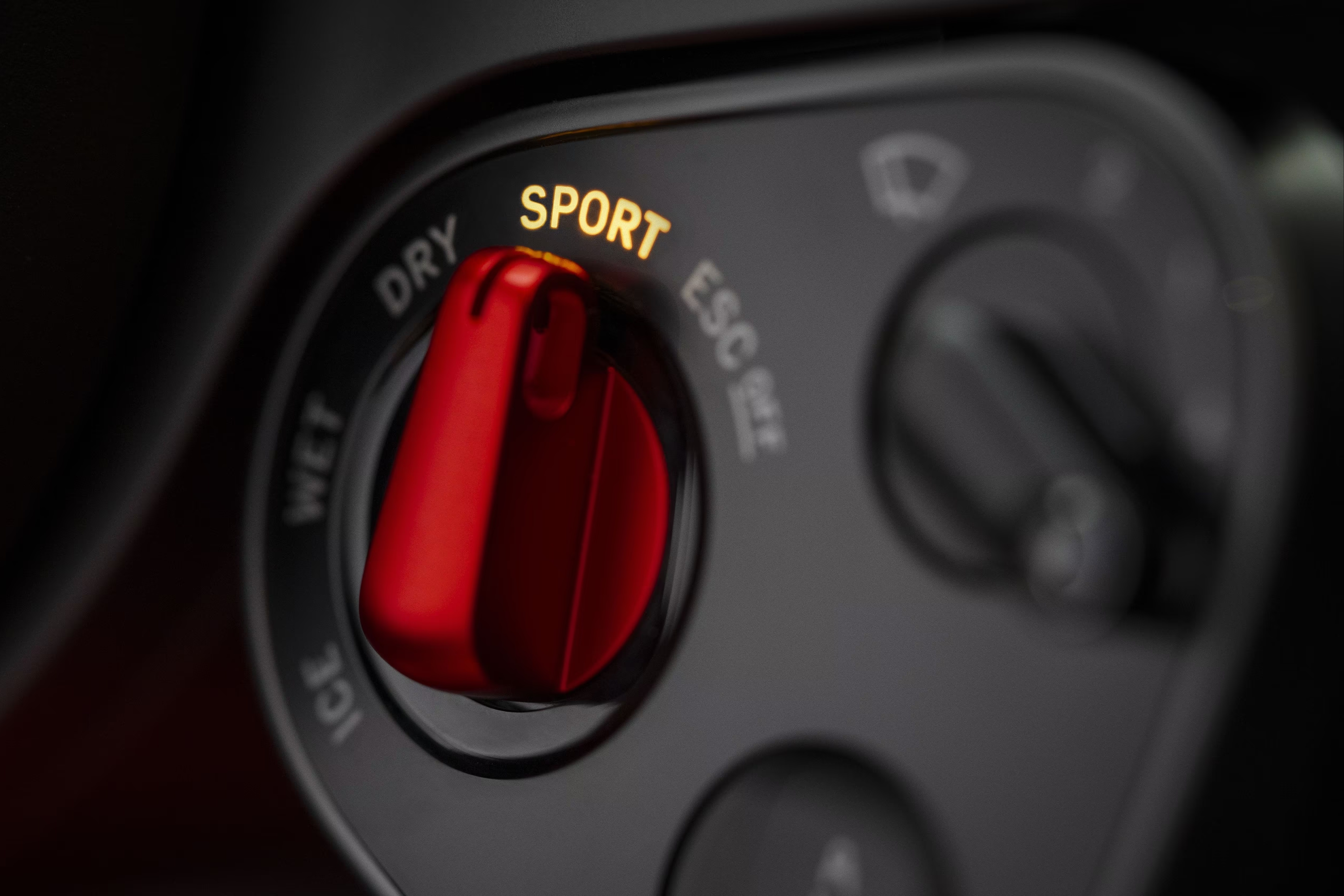 ferrari luce,  ferrari,  luce,  xe dien,  thuan dien,  ev,  sieu xe anh 15