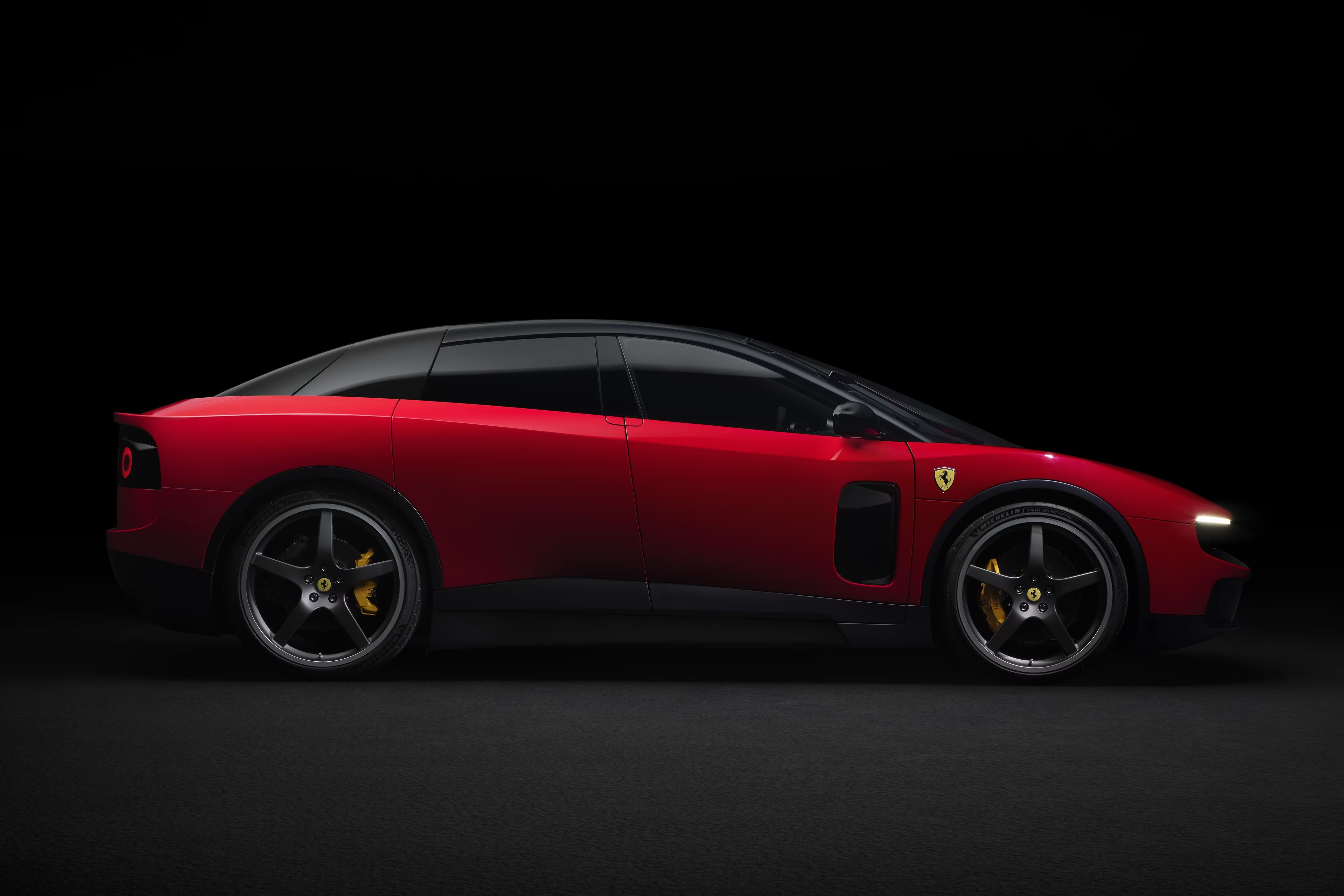 ferrari luce,  ferrari,  luce,  xe dien,  thuan dien,  ev,  sieu xe anh 4