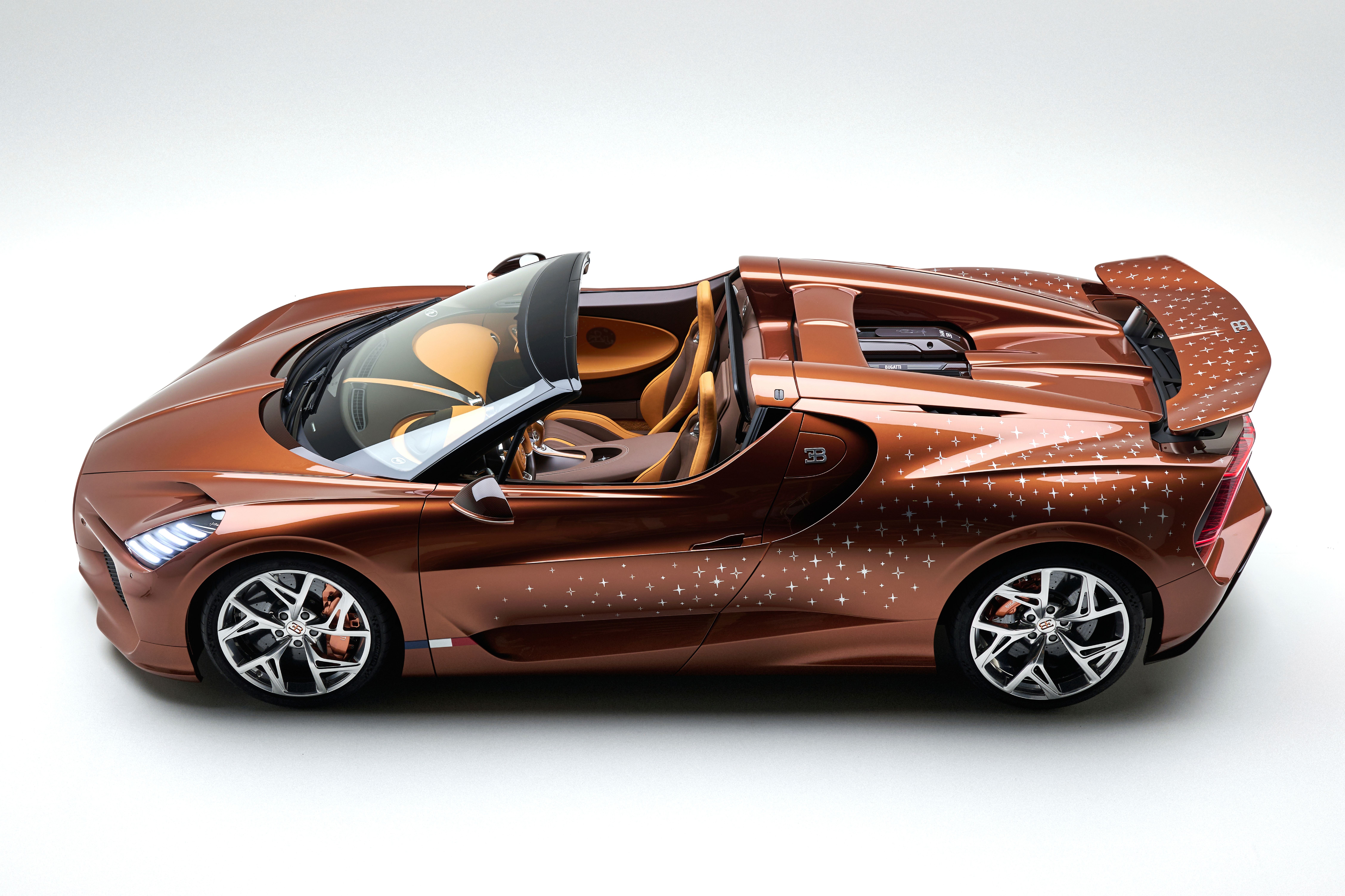 bugatti,  mistral,  w16,  w16 mistral,  bugatti w16 mistral,  hoang tu be,  tieu thuyet,  sieu xe anh 10