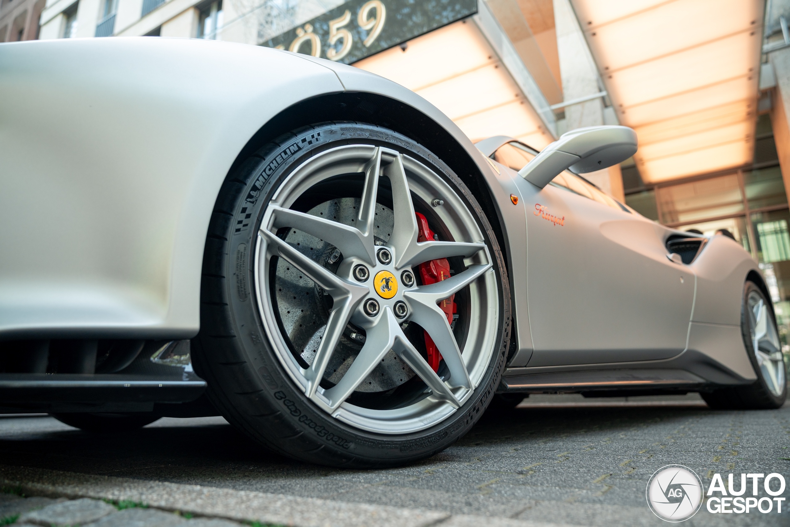 sieu xe,  ferrari 488 pista spider,  ferrari,  ferrari 488,  ferrari 488 pista,  488 pista,  488 pista spider,  duc,  xo so,  ve so,  kol,  dan,  chico,  Kursat Yildirim anh 9