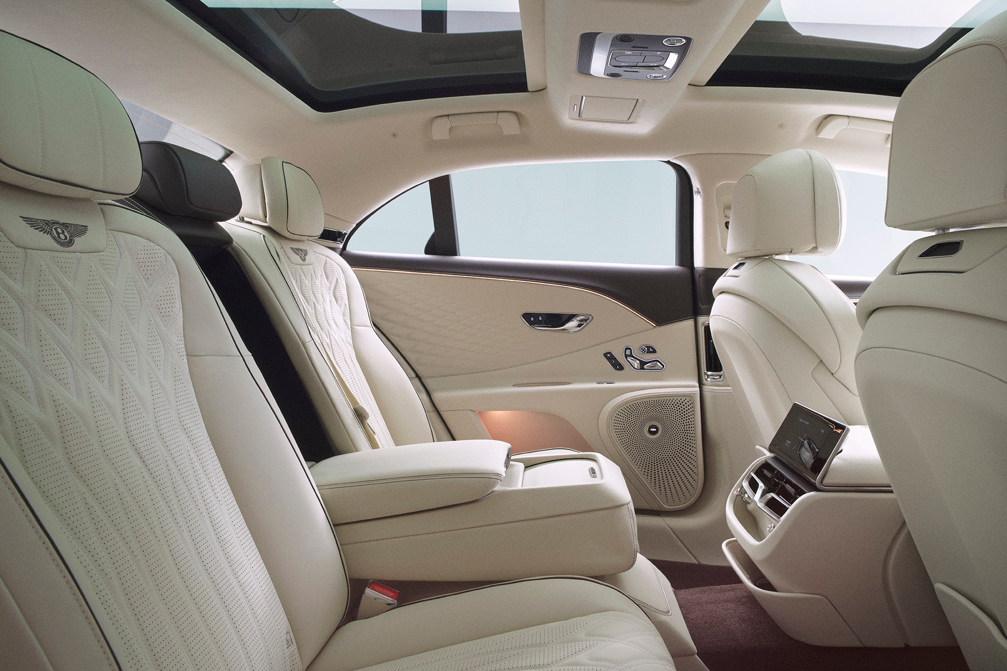 bentley,  flying spur,  bentley flying spur,  hybrid,  ultra performance hybrid,  high performance hybrid,  sedan,  sieu sang anh 14