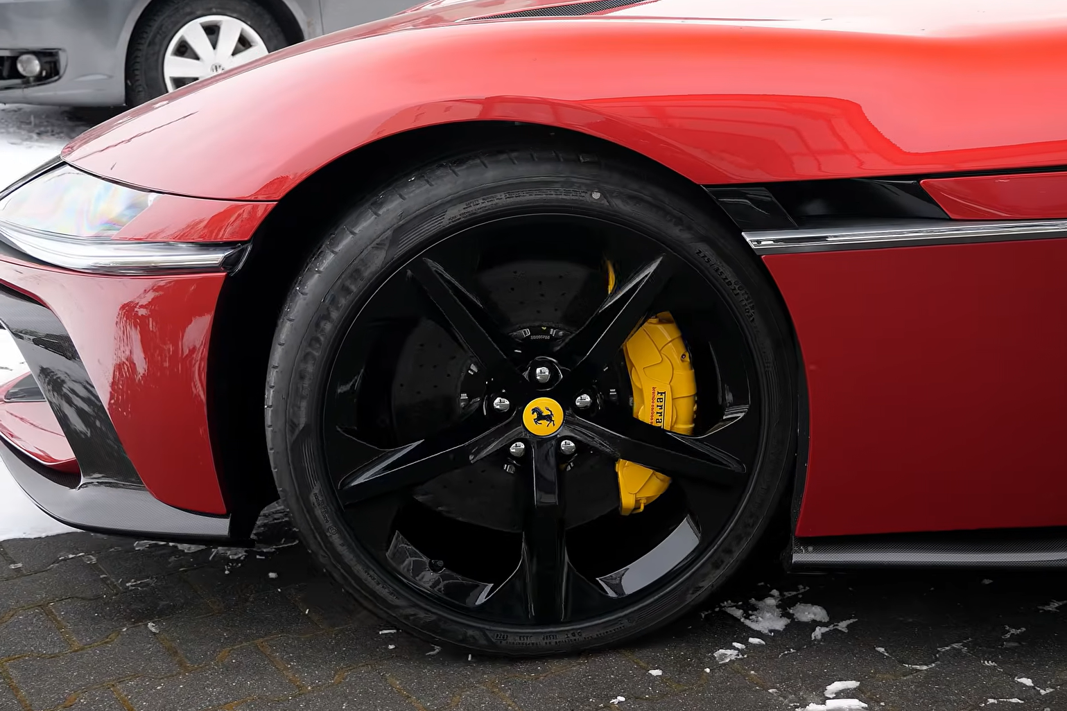 ferrari,  12cilindri,  ferrari 12cilindri,  viet nam,  sieu xe,  Manettino,  v12 anh 4