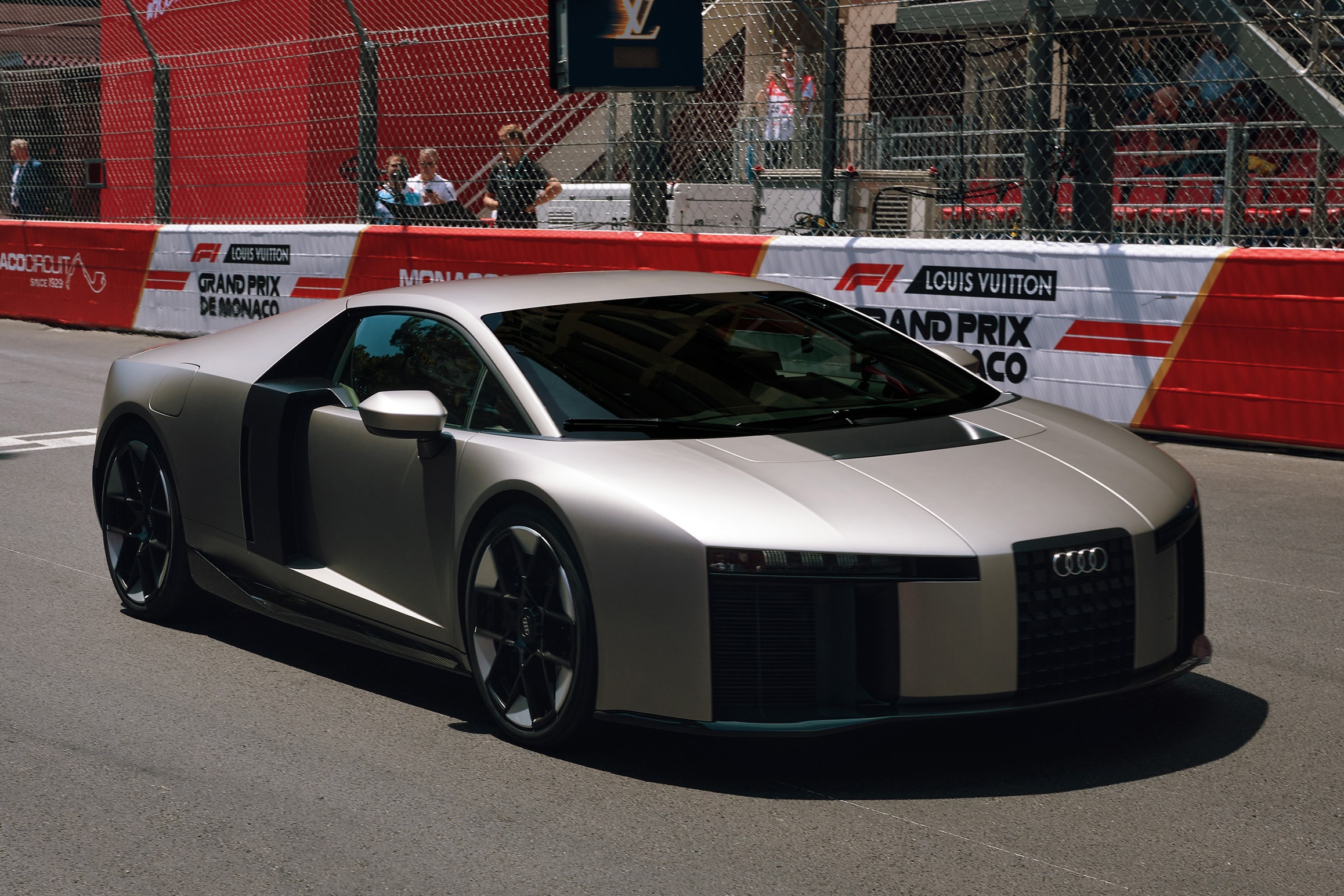 audi nuvolari,  audi,  nuvolari,  sieu xe,  audi r8,  r8,  hybrid,  phap anh 10