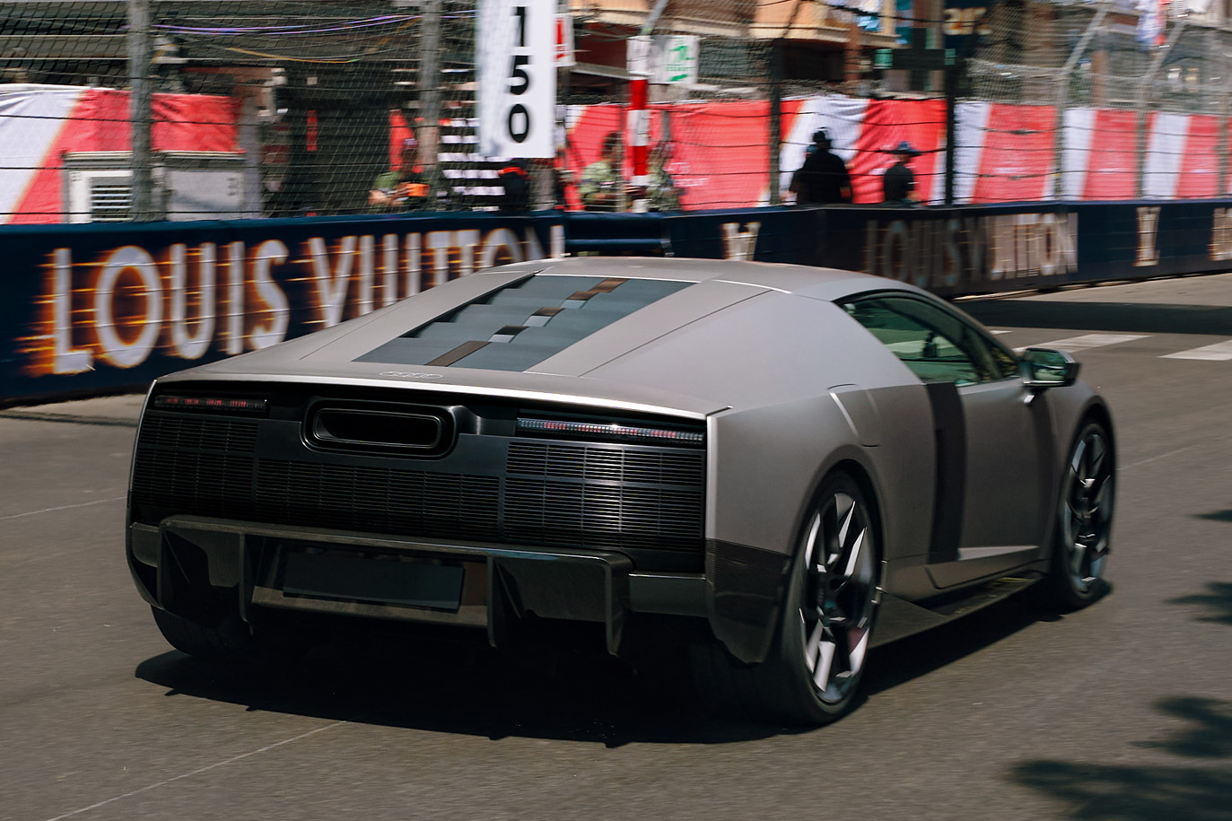 audi nuvolari,  audi,  nuvolari,  sieu xe,  audi r8,  r8,  hybrid,  phap anh 11