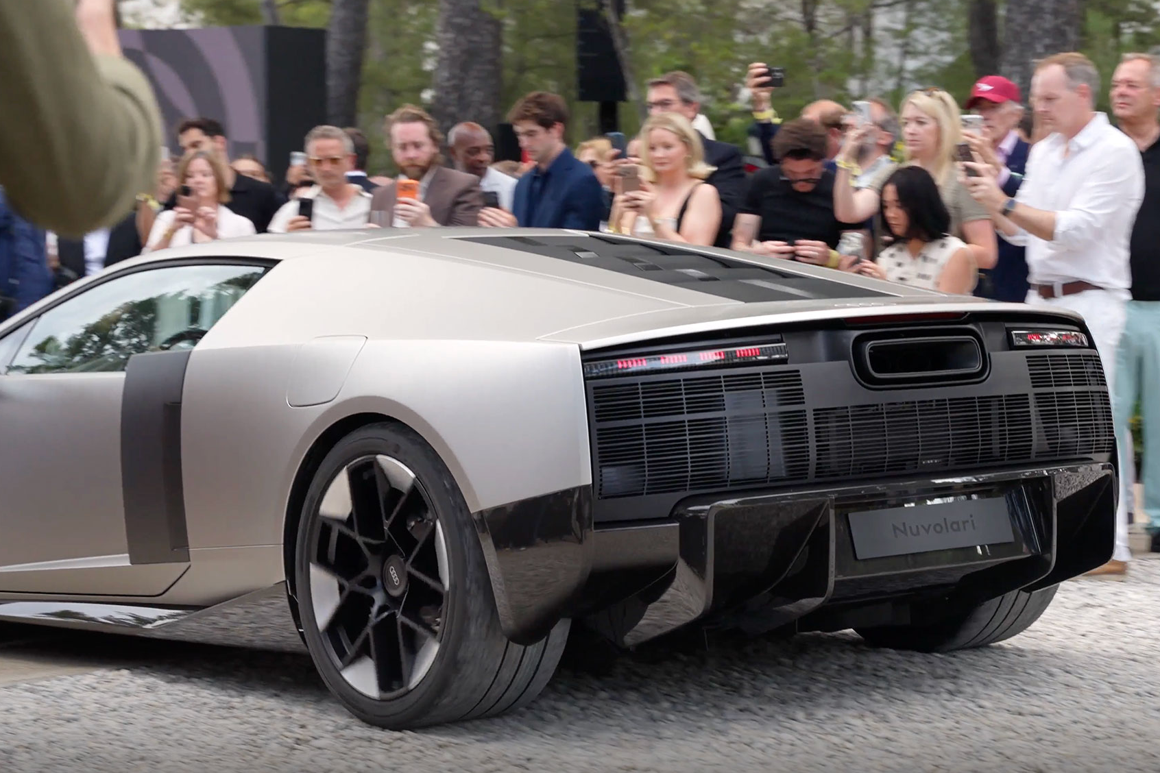audi nuvolari,  audi,  nuvolari,  sieu xe,  audi r8,  r8,  hybrid,  phap anh 4