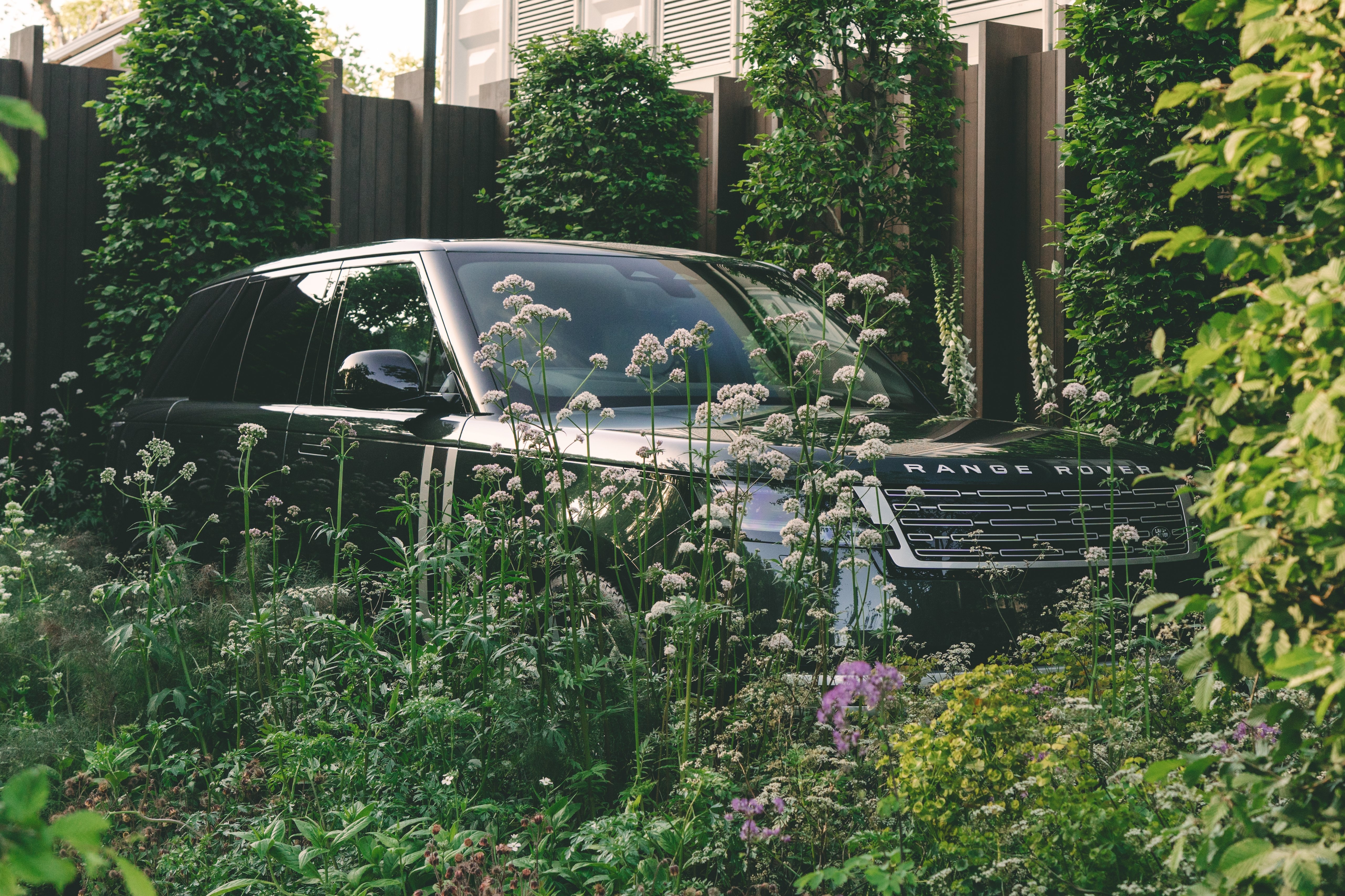 range rover,  electric,  range rover electric,  suv,  thuan dien,  ev,  land rover,  wimbledon,  wimbledon 2026 anh 6
