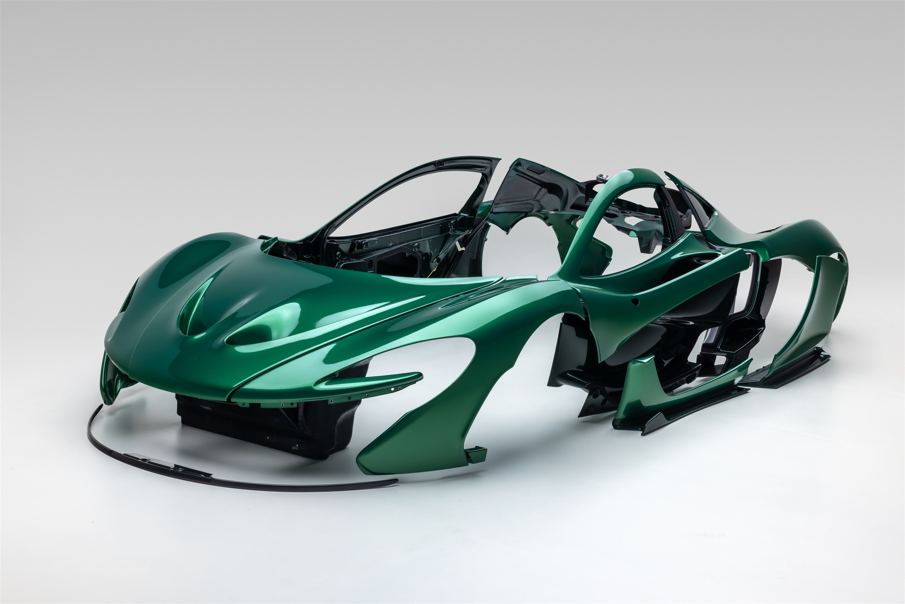 mclaren p1,  mclaren,  p1,  sieu xe,  Michael Fux,  soi carbon,  dau gia,  than vo anh 2