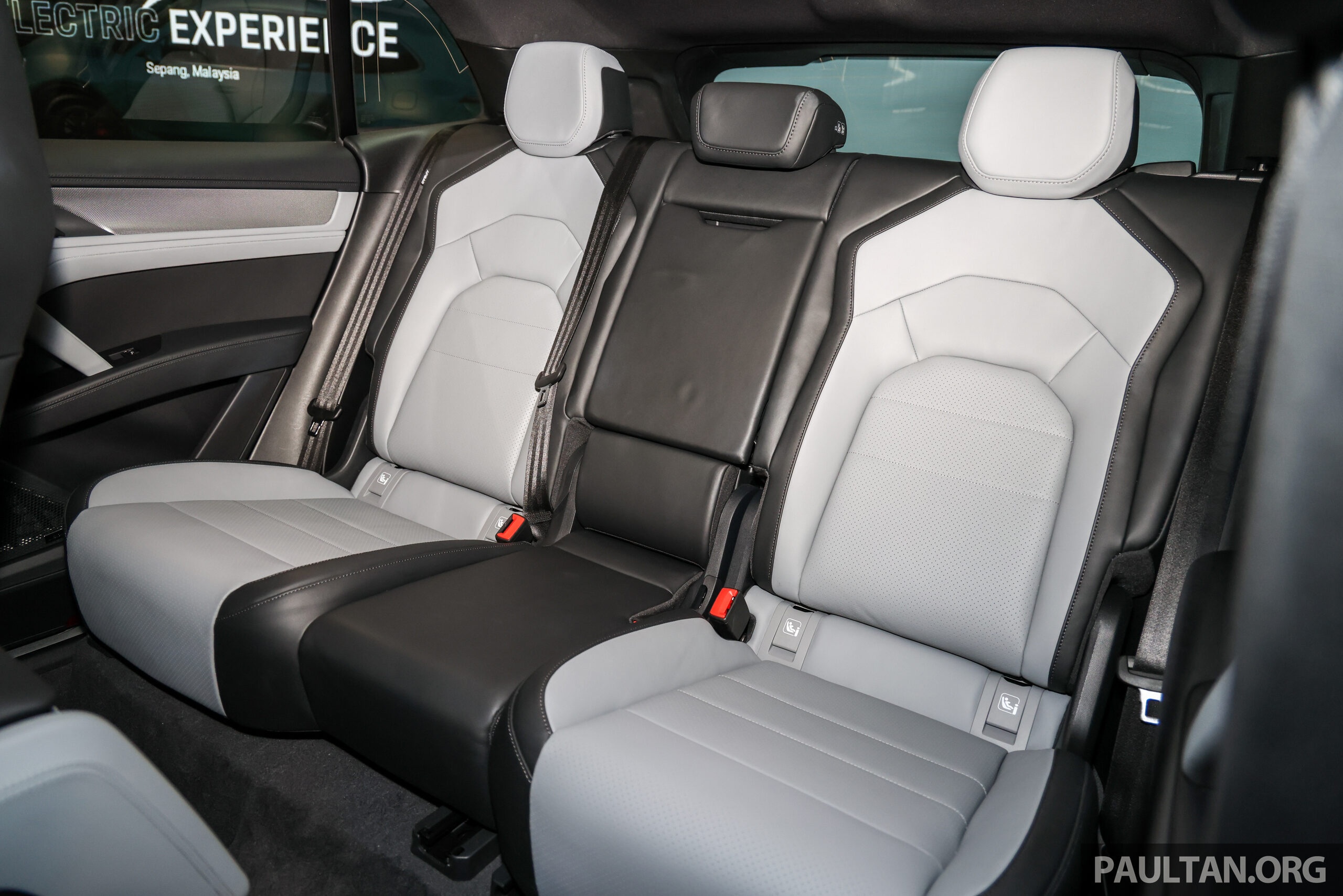 porsche,  cayenne,  electric,  cayenne electric,  porsche cayenne,  porsche cayenne electric,  suv,  thuan dien,  xe dien anh 9