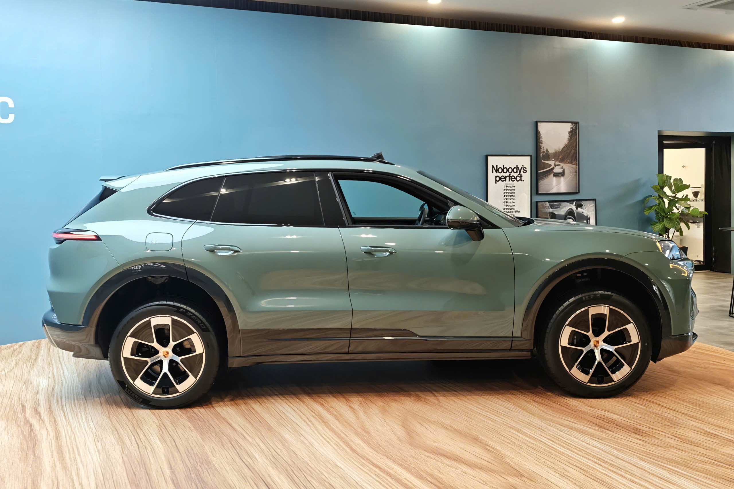 porsche,  cayenne,  electric,  cayenne electric,  porsche cayenne,  porsche cayenne electric,  suv,  thuan dien,  xe dien anh 4