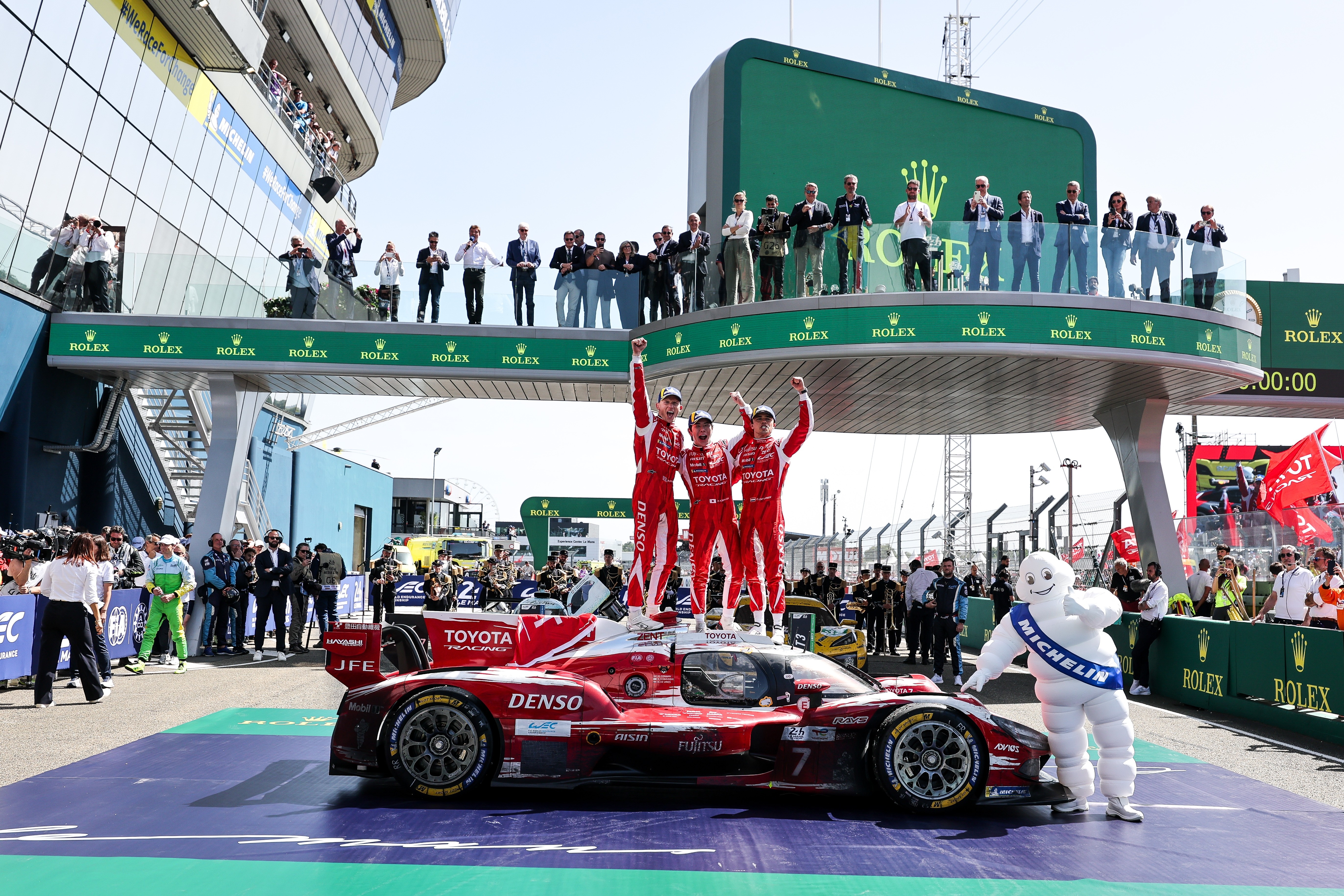toyota,  ferrari,  le mans,  bmw,  cadillac,  hours of le mans,  xe dua,  toyota racing,  porsche anh 1
