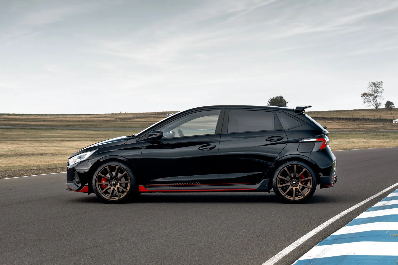 hyundai,  hyundai i20,  i20,  i20 n,  hyundai i20 n,  shadow edition,  australia,  hatchback anh 4
