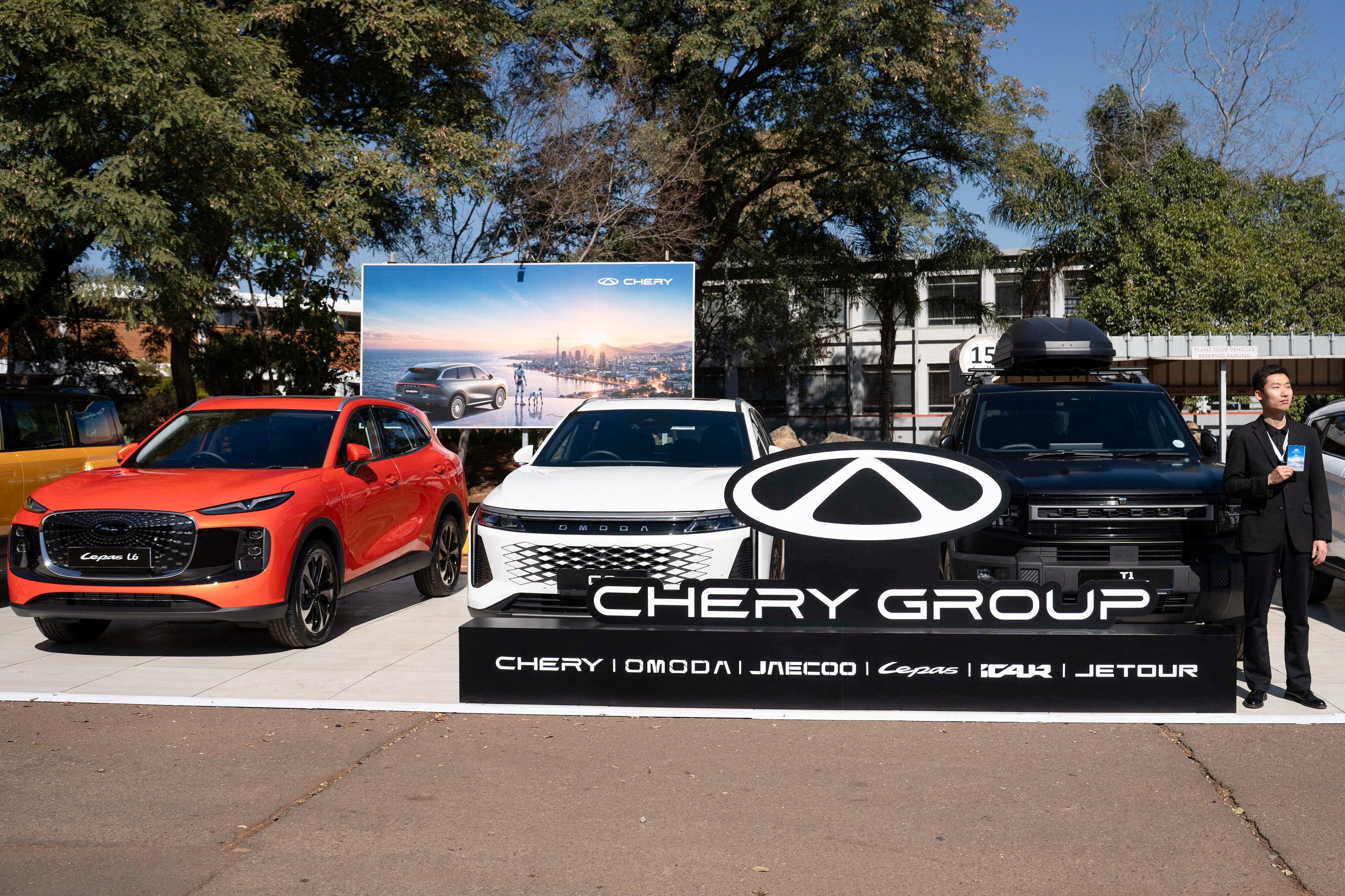 trung quoc,  chery,  nissan,  nam phi,  rosslyn,  nha may anh 3