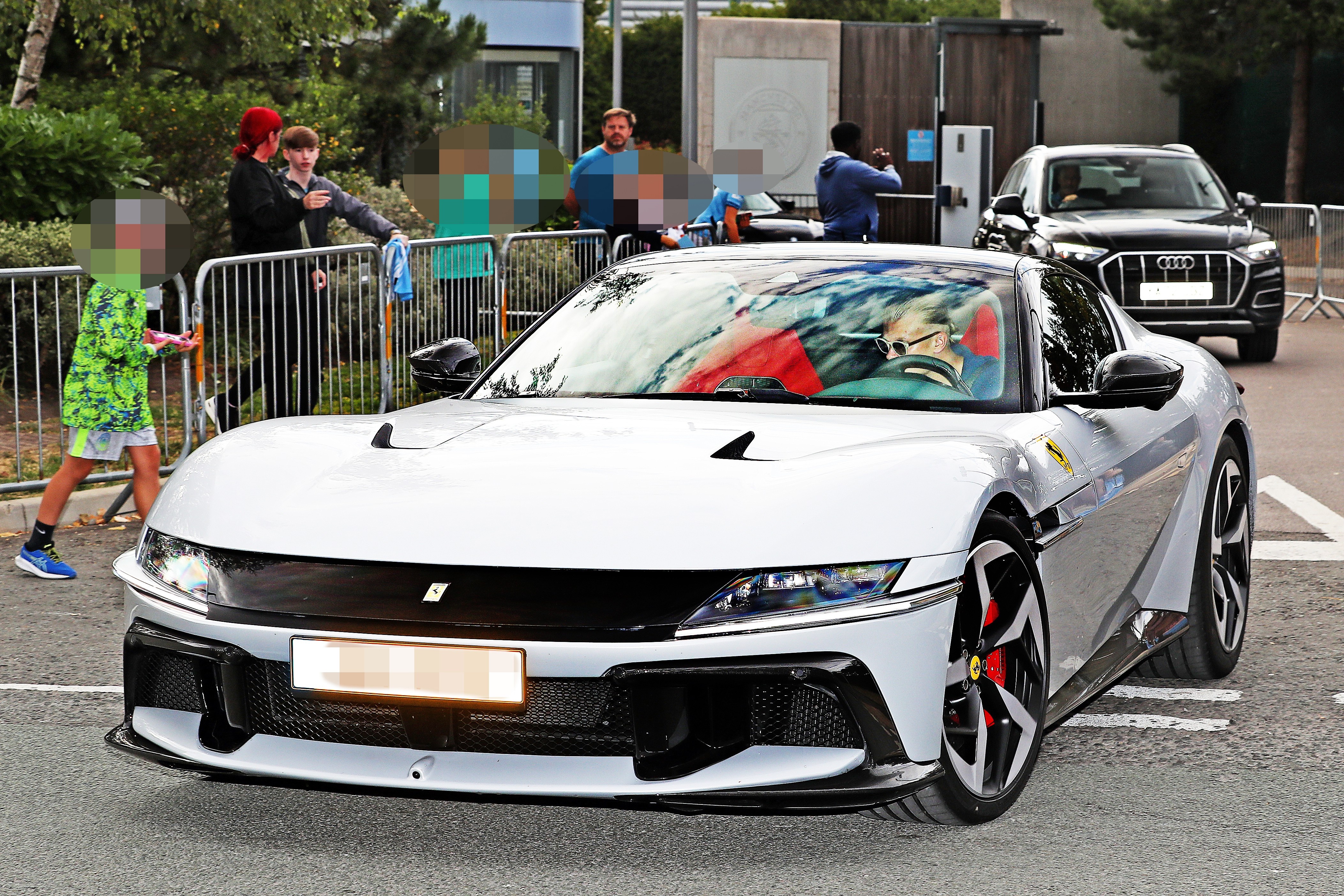 Erling Haaland,  sieu xe,  world cup,  ferrari,  lamborghini,  mercedes,  amg,  porsche,  rolls-royce,  ford anh 4