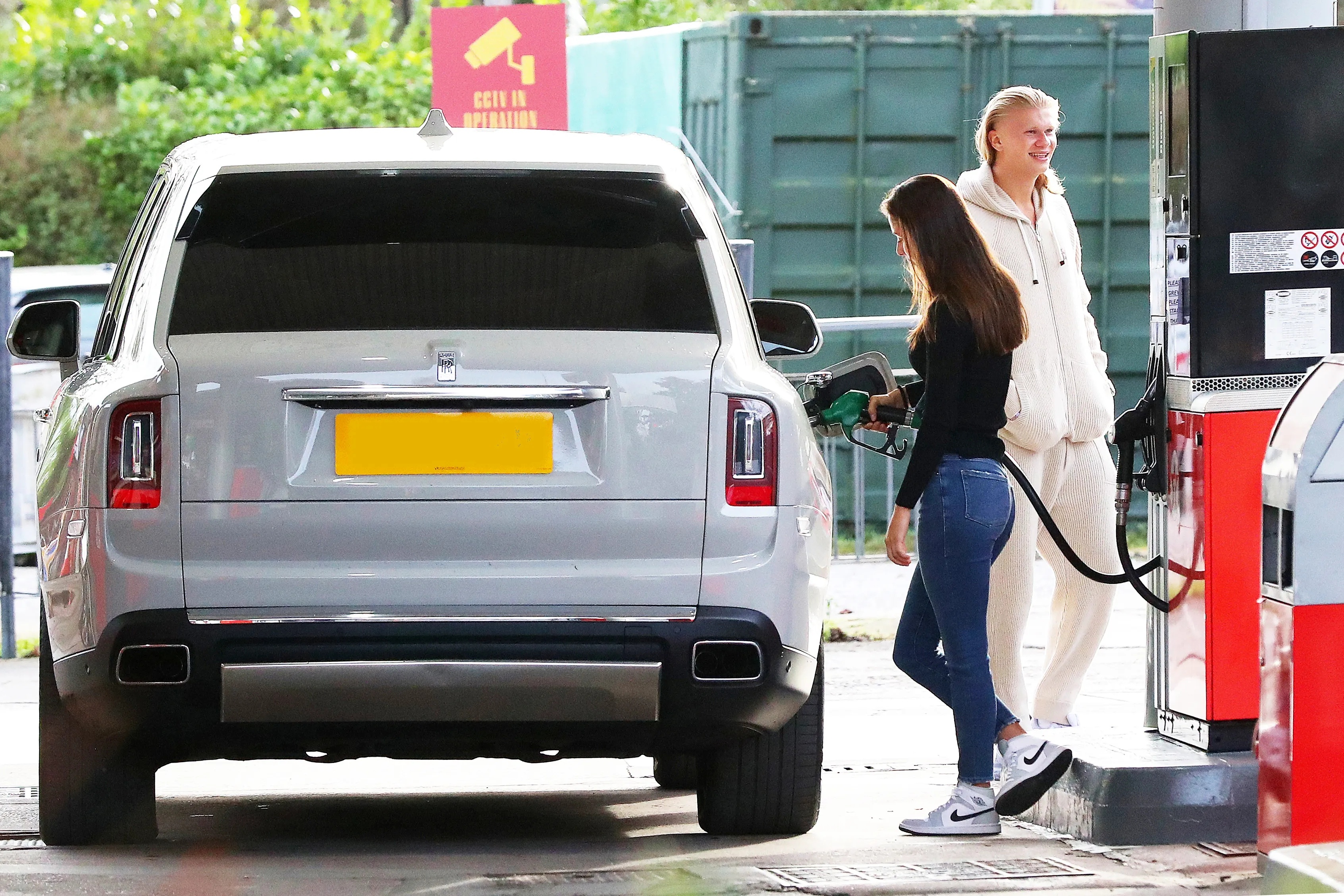Erling Haaland,  sieu xe,  world cup,  ferrari,  lamborghini,  mercedes,  amg,  porsche,  rolls-royce,  ford anh 9