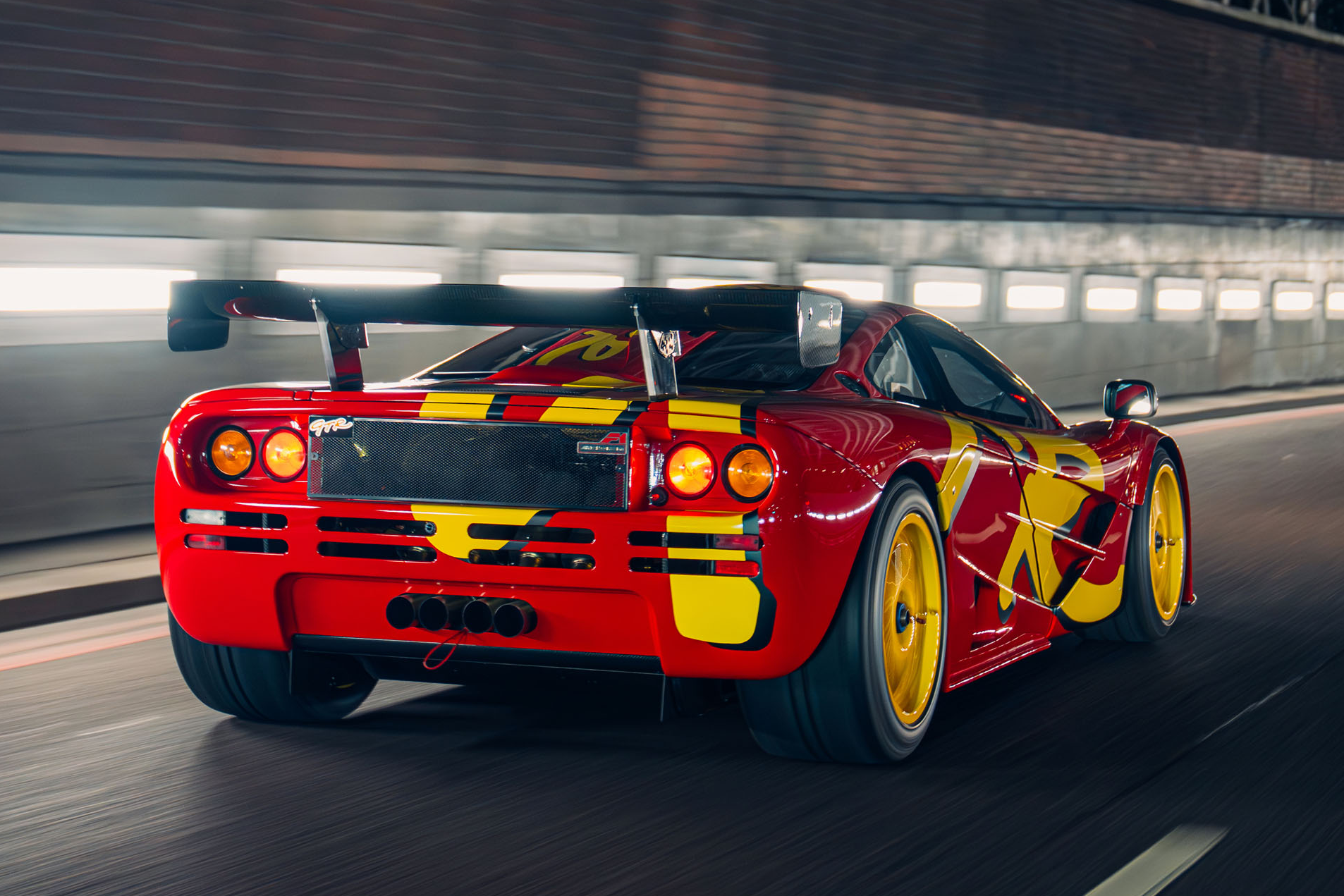 mclaren,  mclaren f1,  mclaren f1 gtr,  f1 gtr,  si&ecirc;u xe,  xe cổ,  nick mason,  đấu gi&aacute; ảnh 13