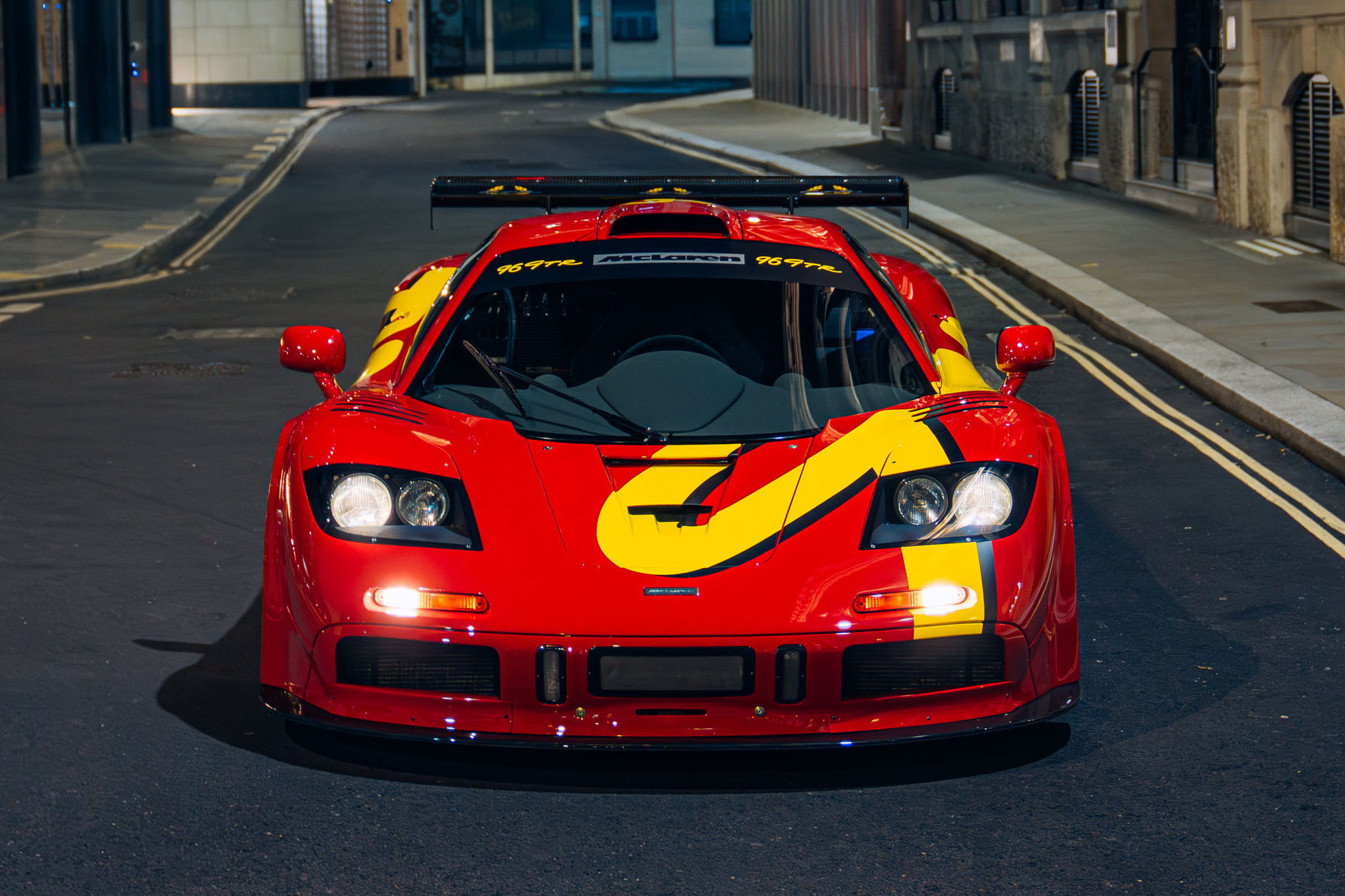 mclaren,  mclaren f1,  mclaren f1 gtr,  f1 gtr,  si&ecirc;u xe,  xe cổ,  nick mason,  đấu gi&aacute; ảnh 3