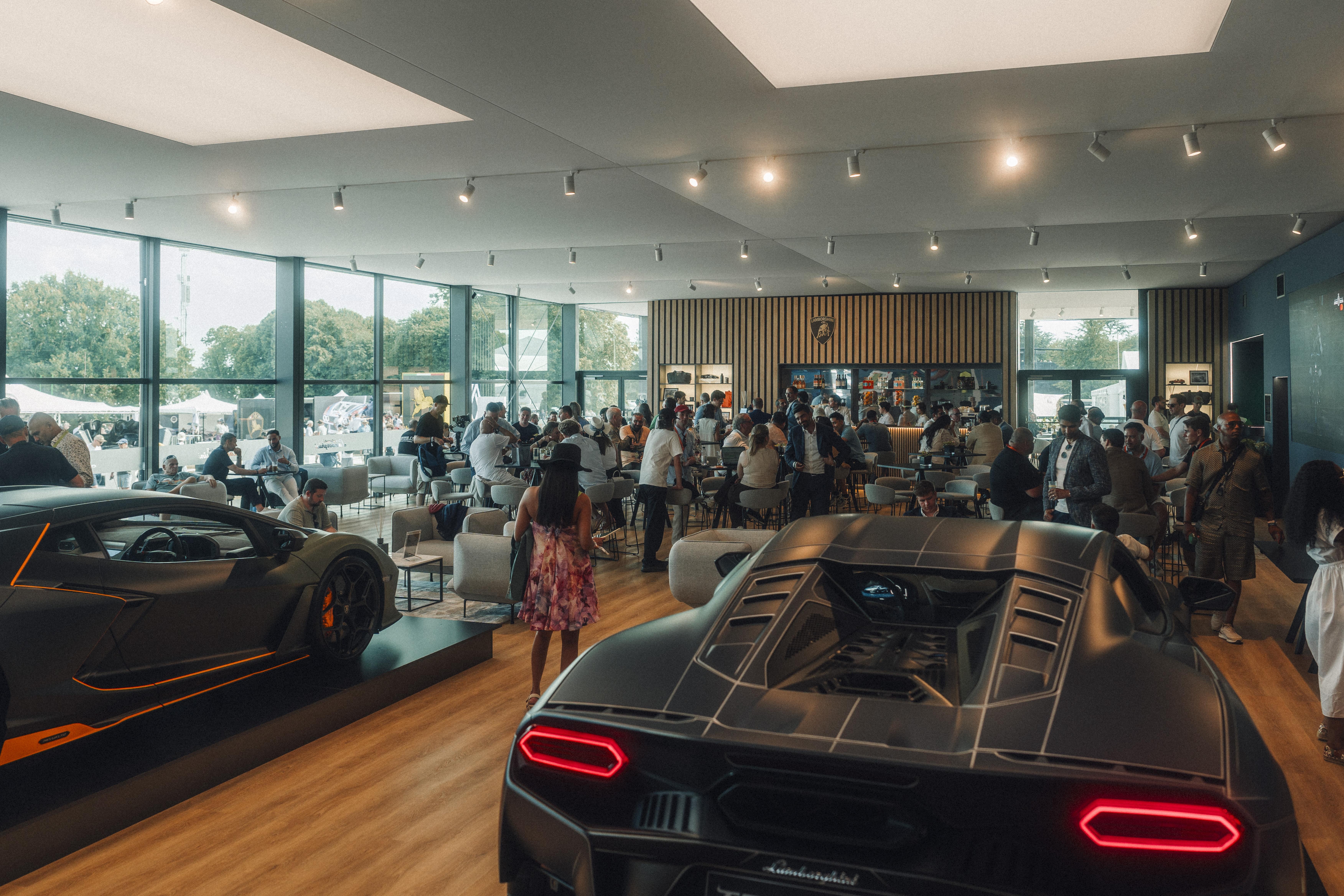 lamborghini urus se performante,  lamborghini,  si&ecirc;u xe,  urus,  urus se,  urus se performante,  lamborghini urus,  suv,  hybrid,  v8,  v12,  Goodwood Festival of Speed ảnh 14