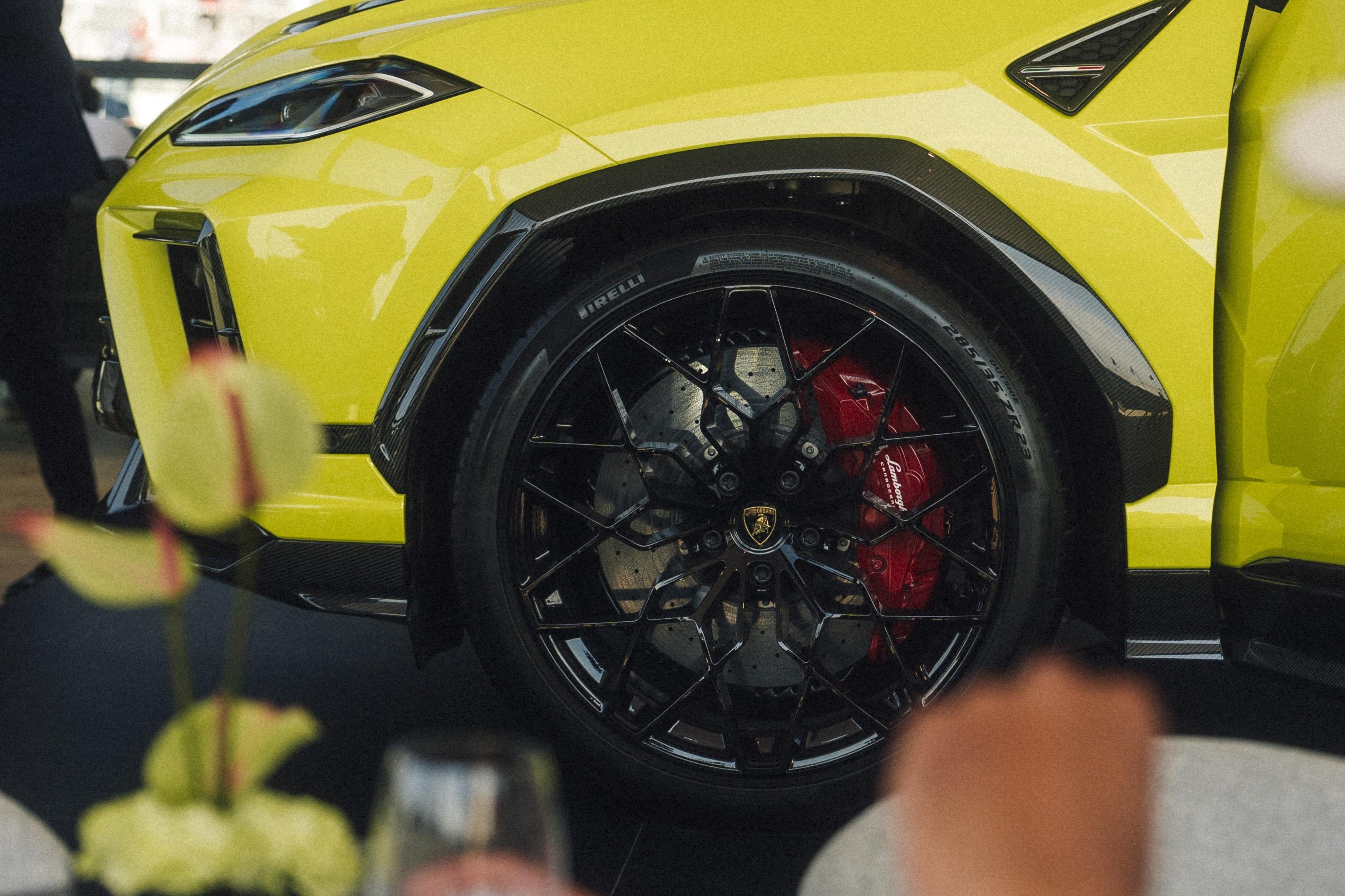lamborghini urus se performante,  lamborghini,  si&ecirc;u xe,  urus,  urus se,  urus se performante,  lamborghini urus,  suv,  hybrid,  v8,  v12,  Goodwood Festival of Speed ảnh 3