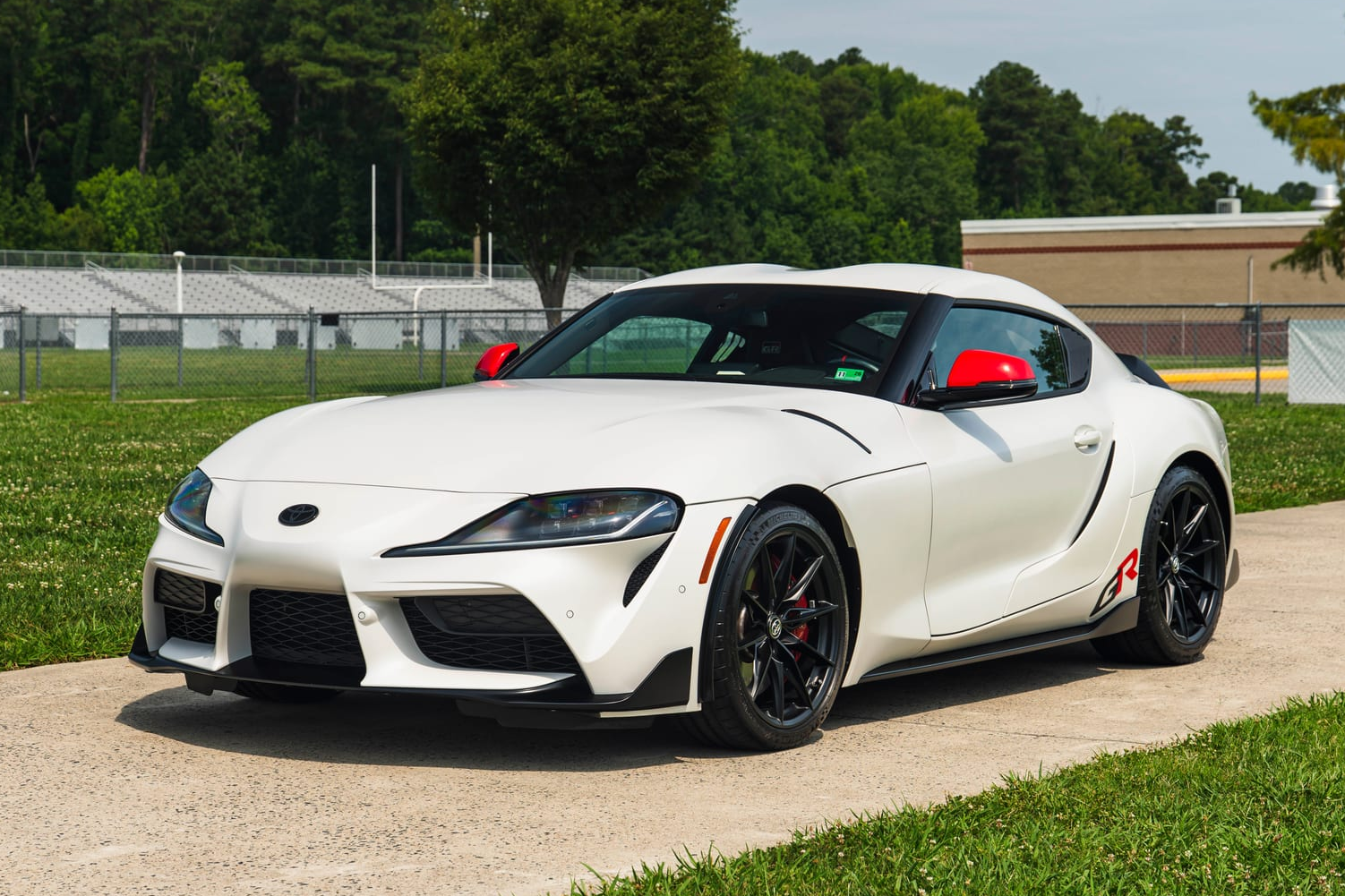 Toyota GR Supra bị triệu hồi do phụ tùng của BMW