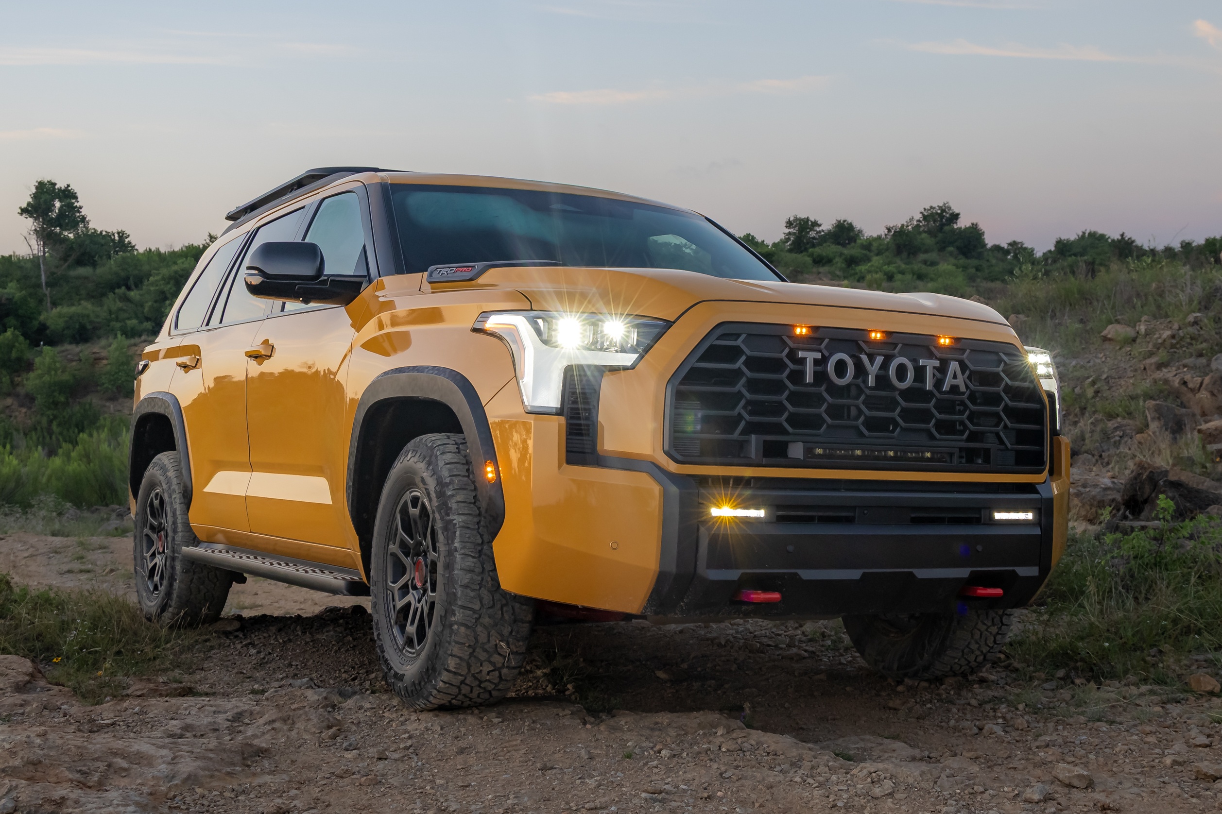 Toyota tiếp tục là hãng xe bán chạy nhất thế giới nửa đầu năm 2026